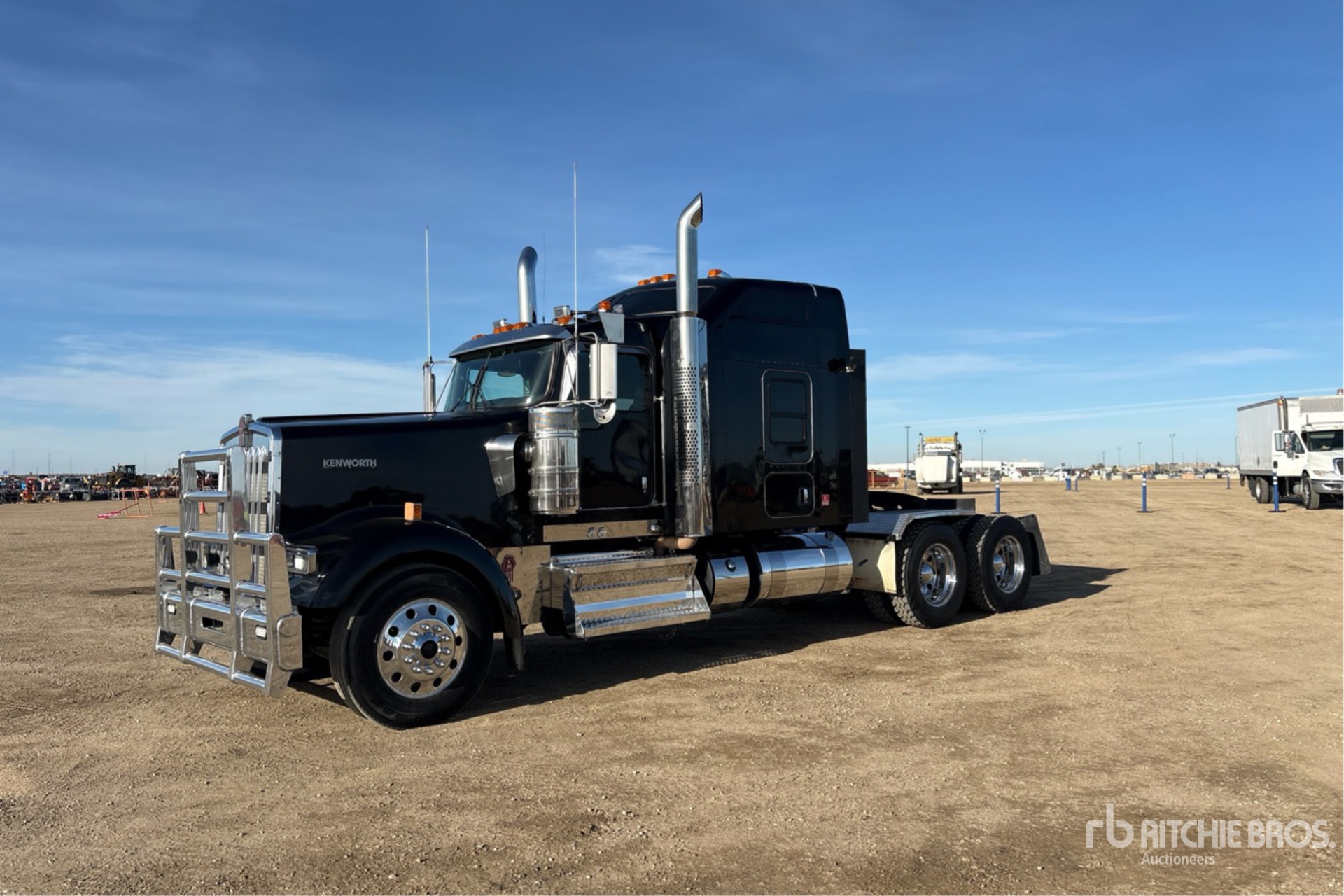 2021 Kenworth W900