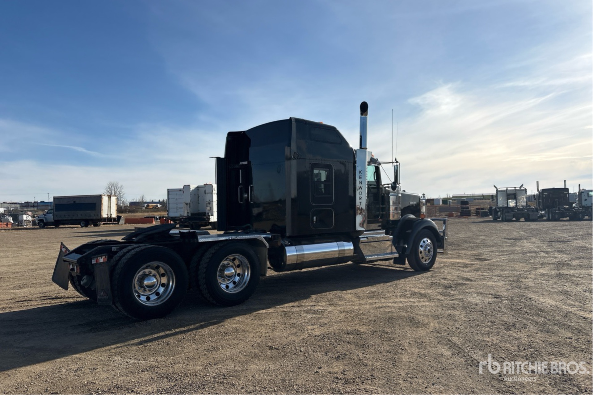 2021 Kenworth W900