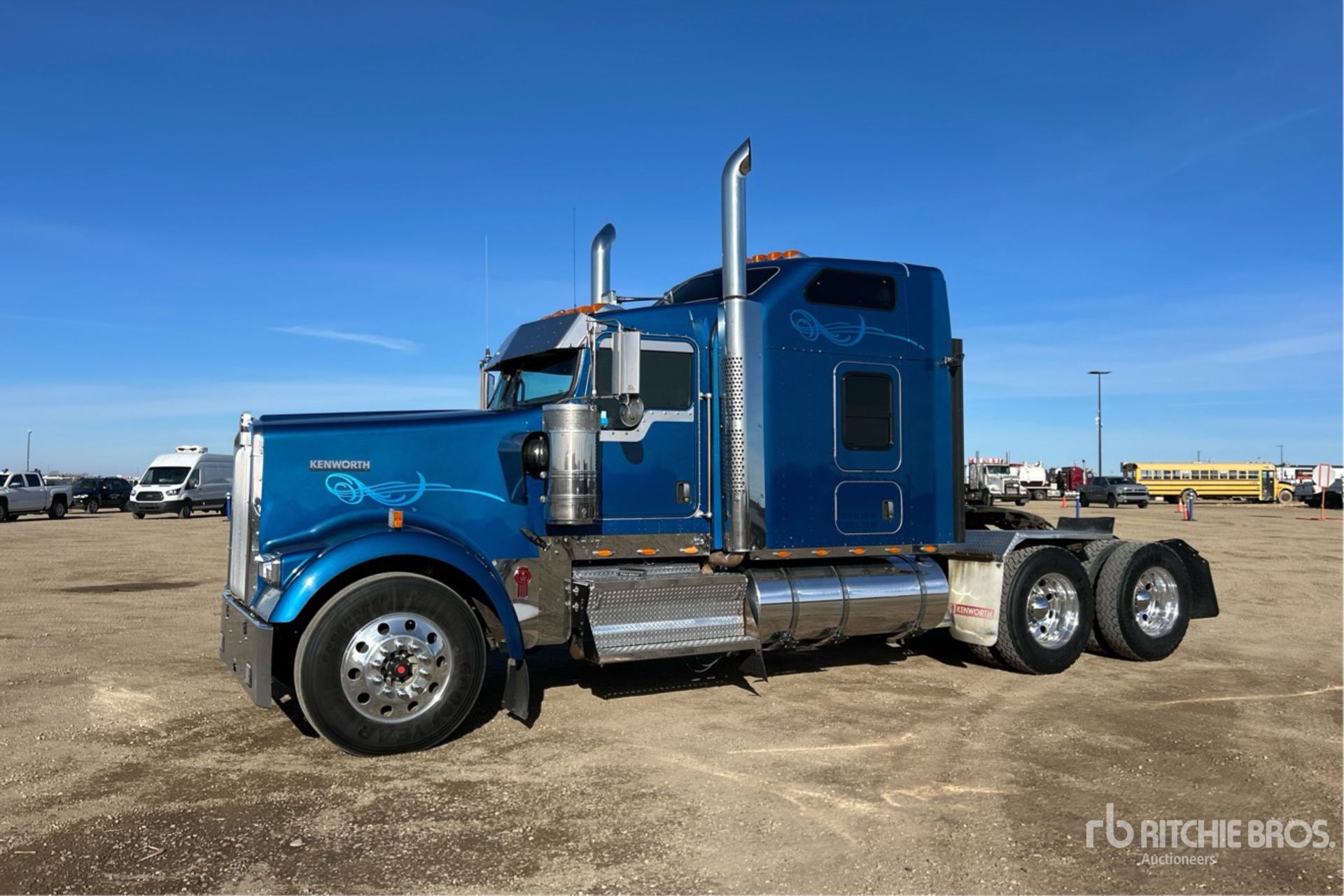 2019 Kenworth W900