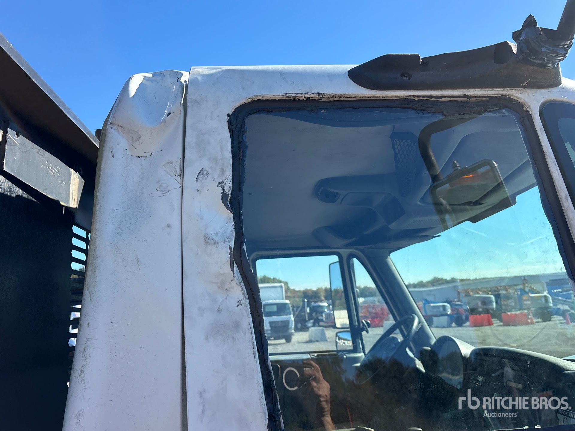 2005 International 4300