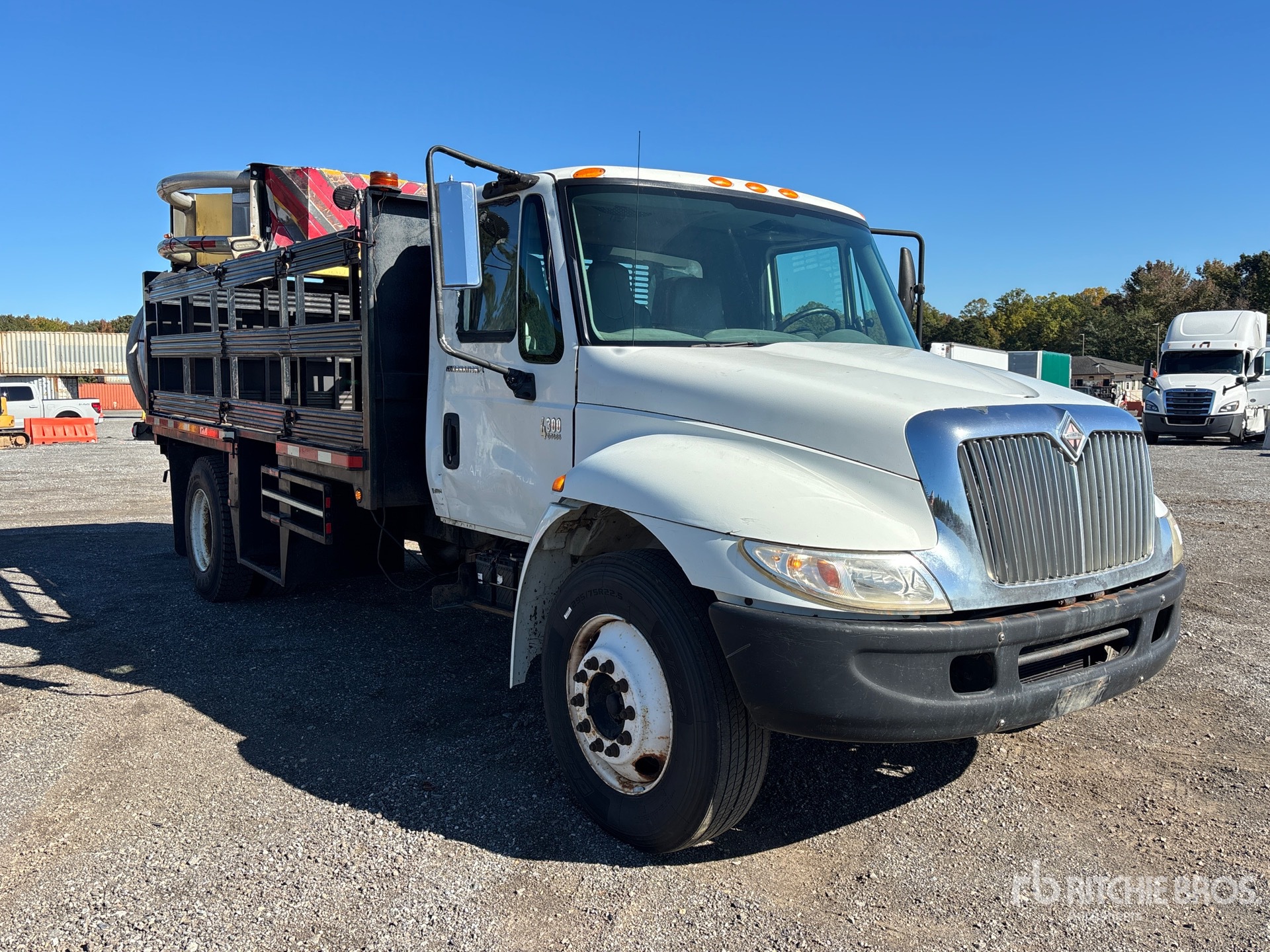 2005 International 4300