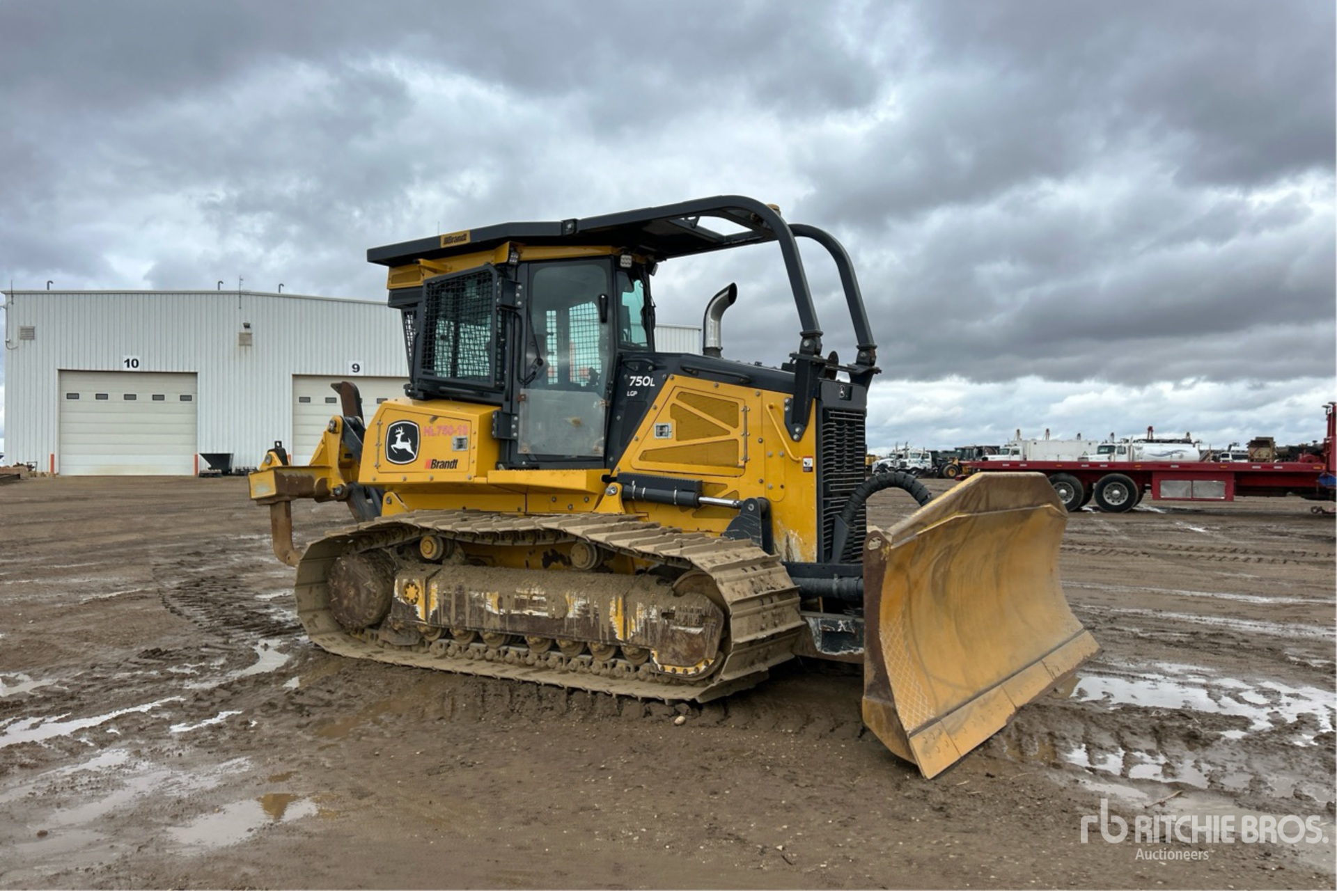 2022 John Deere 750L LGP