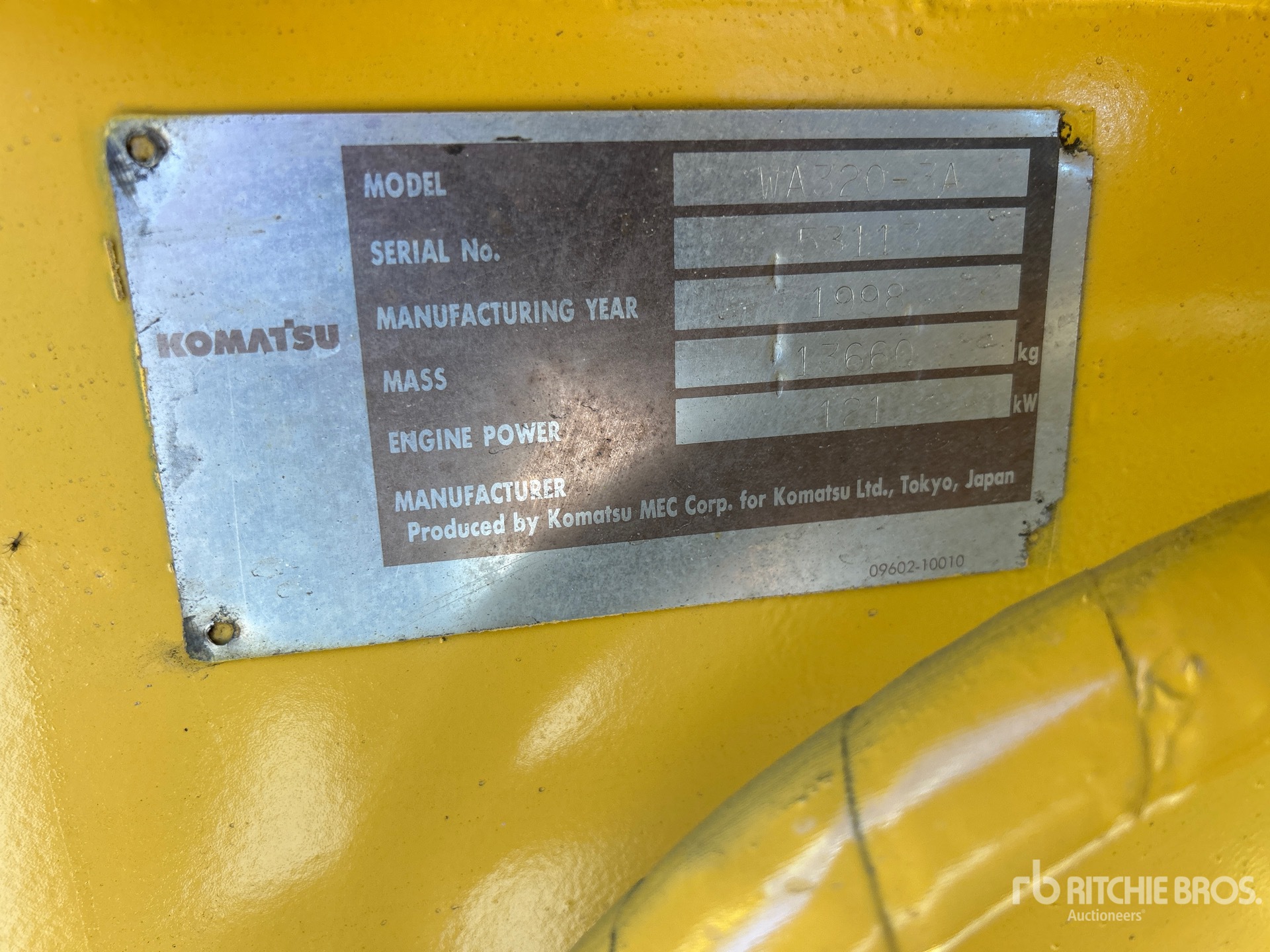 1998 Komatsu WA320-3A