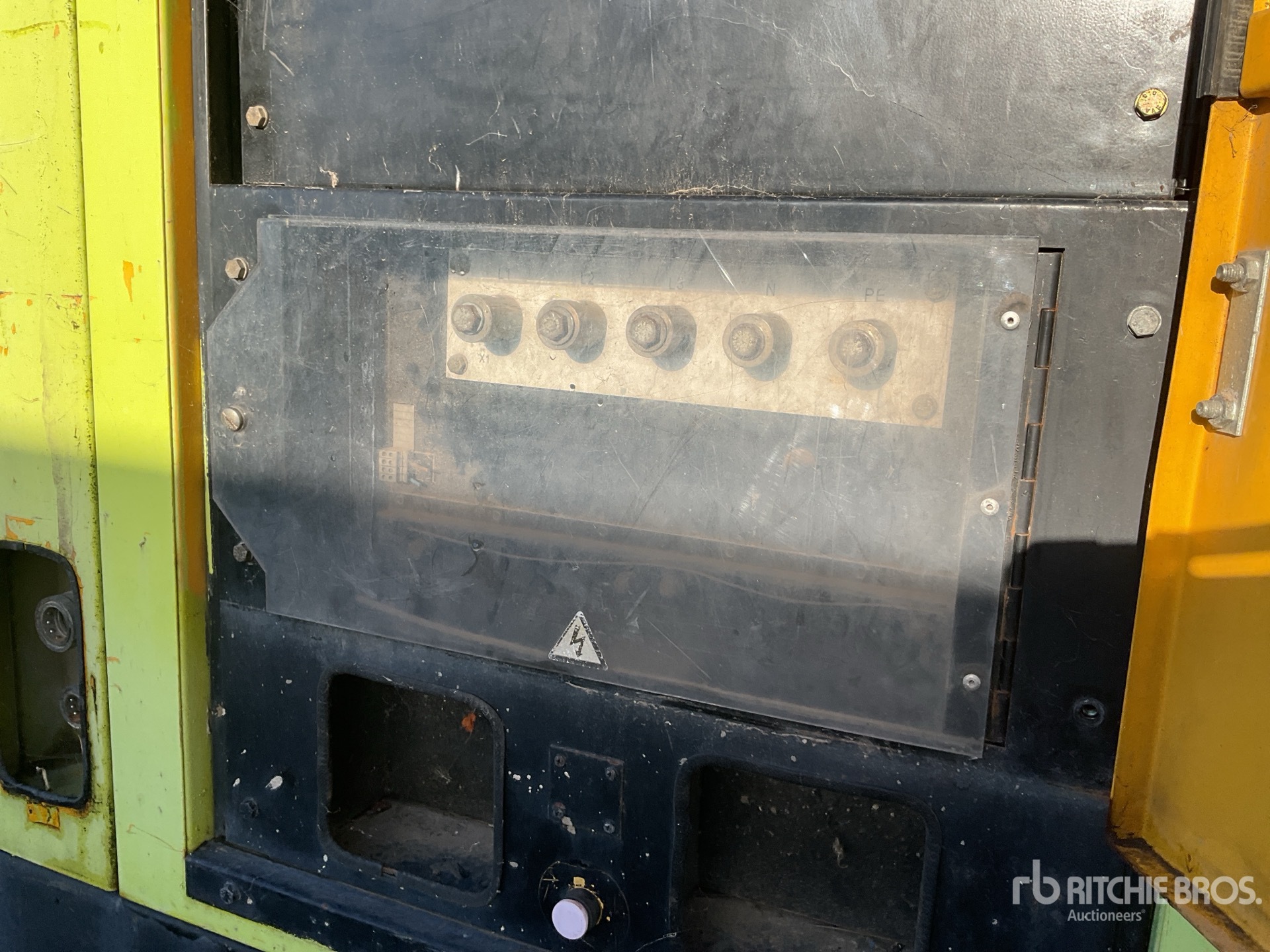 2005 Atlas Copco QAS200