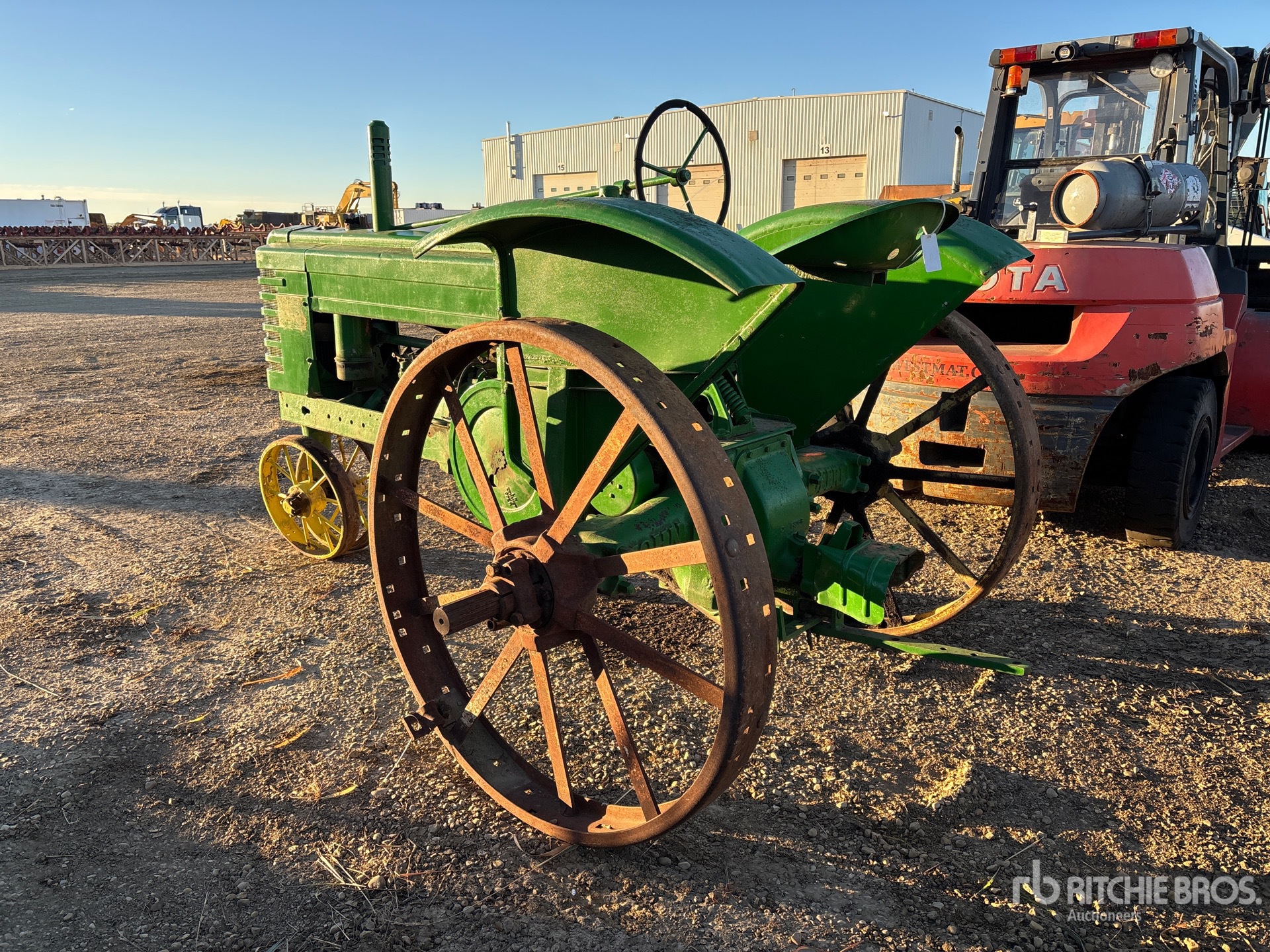 1943 John Deere B