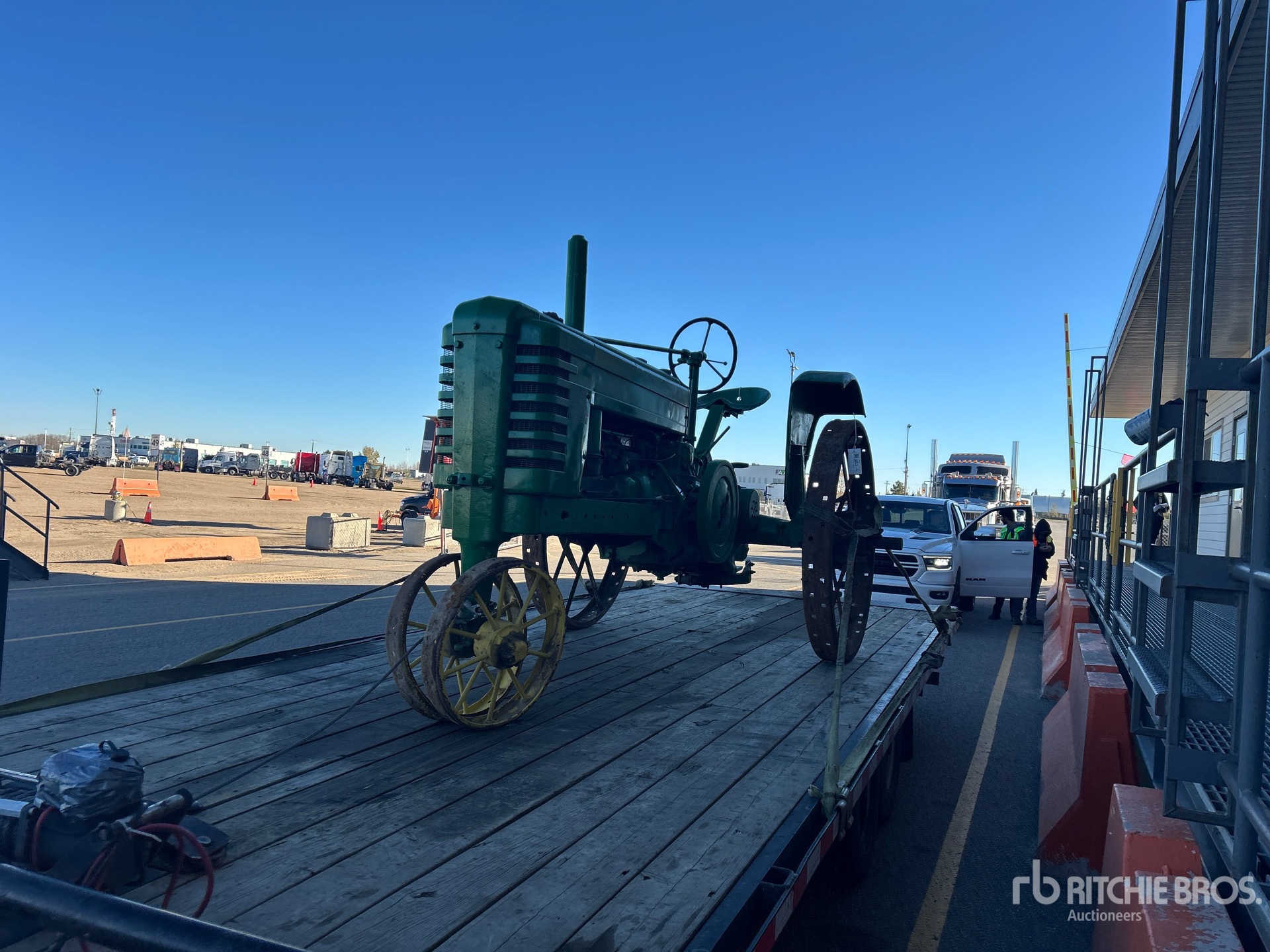 1943 John Deere B