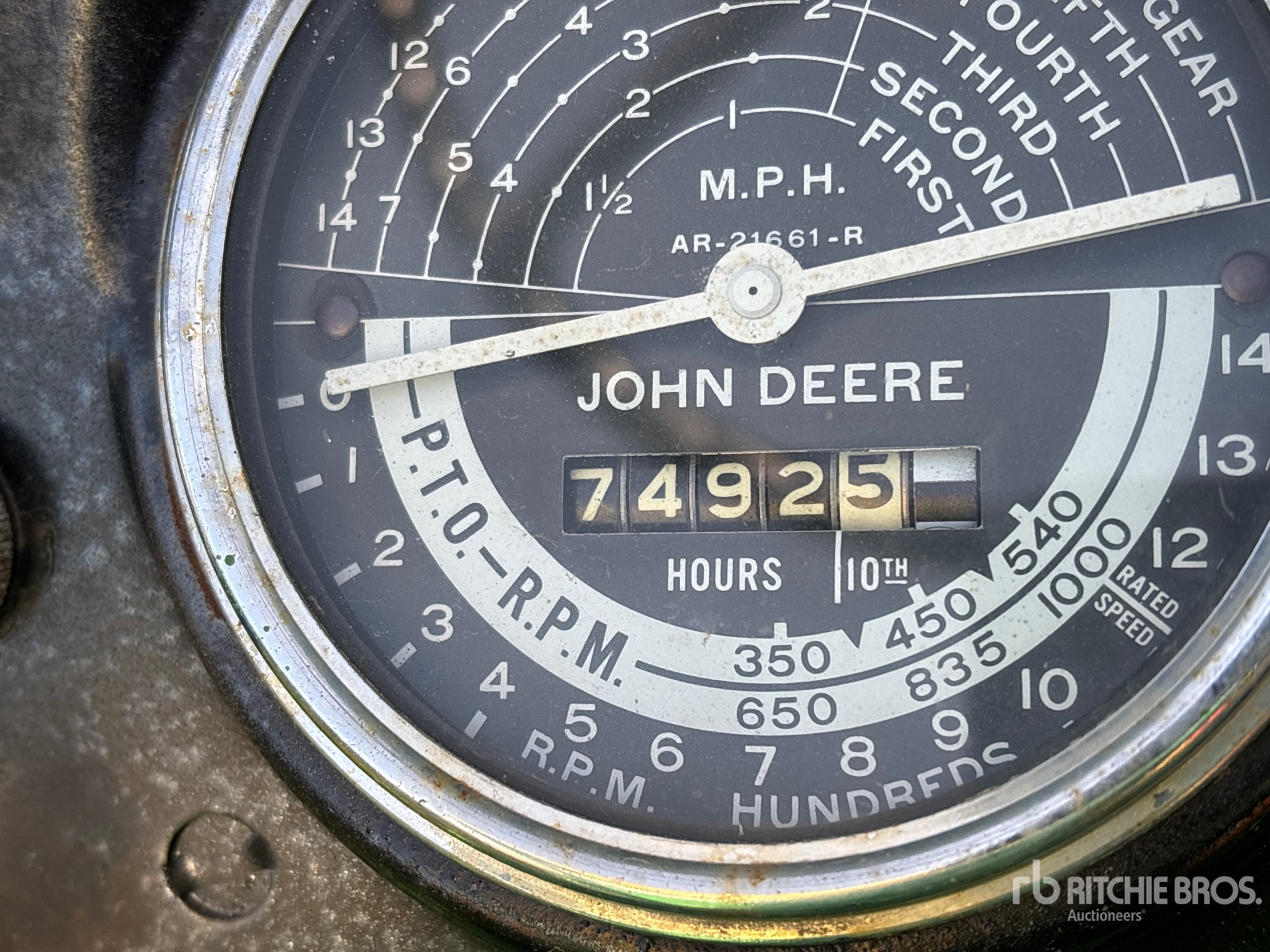 1960 John Deere 630