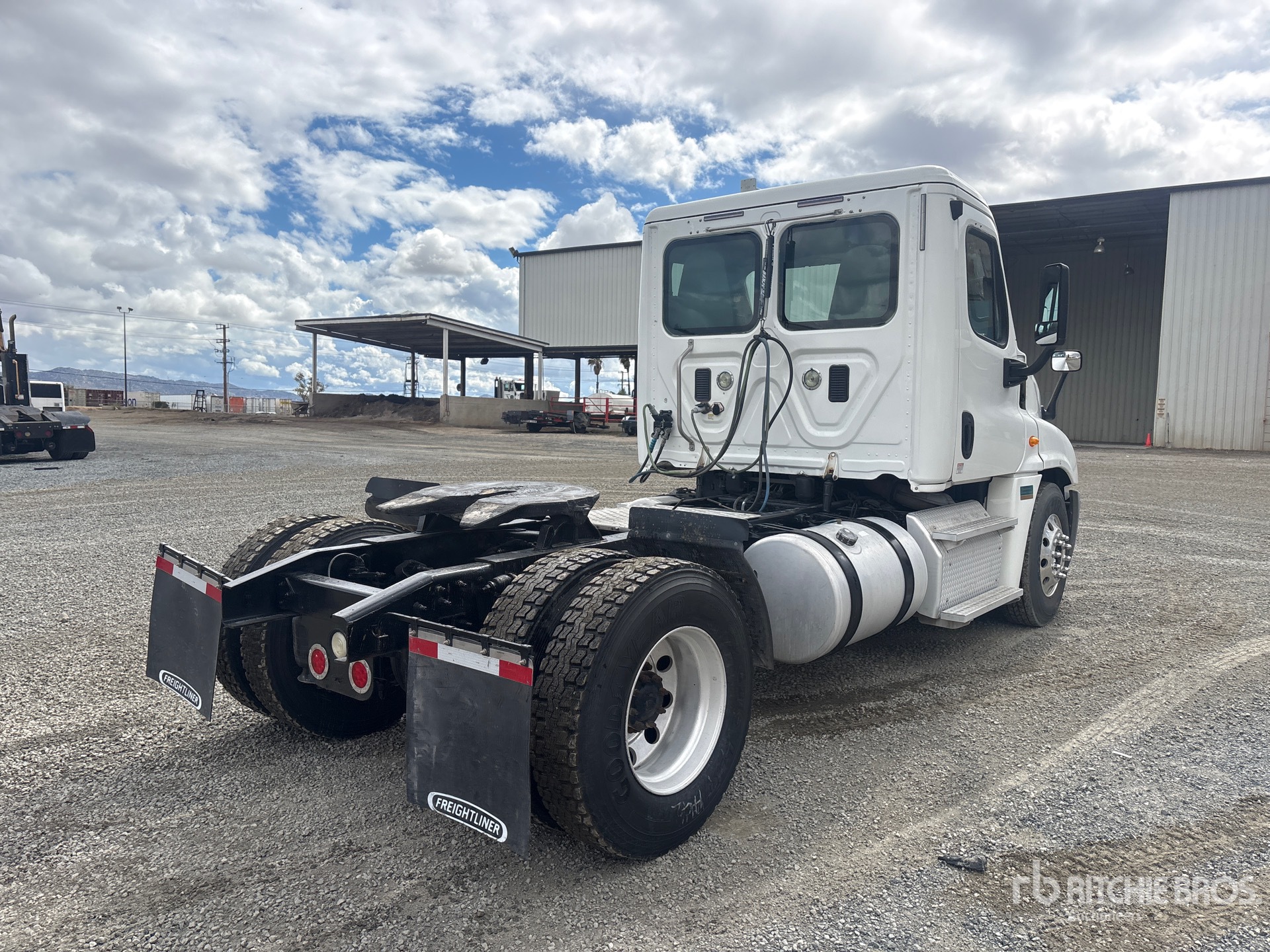 2014 Freightliner CASCADIA 125