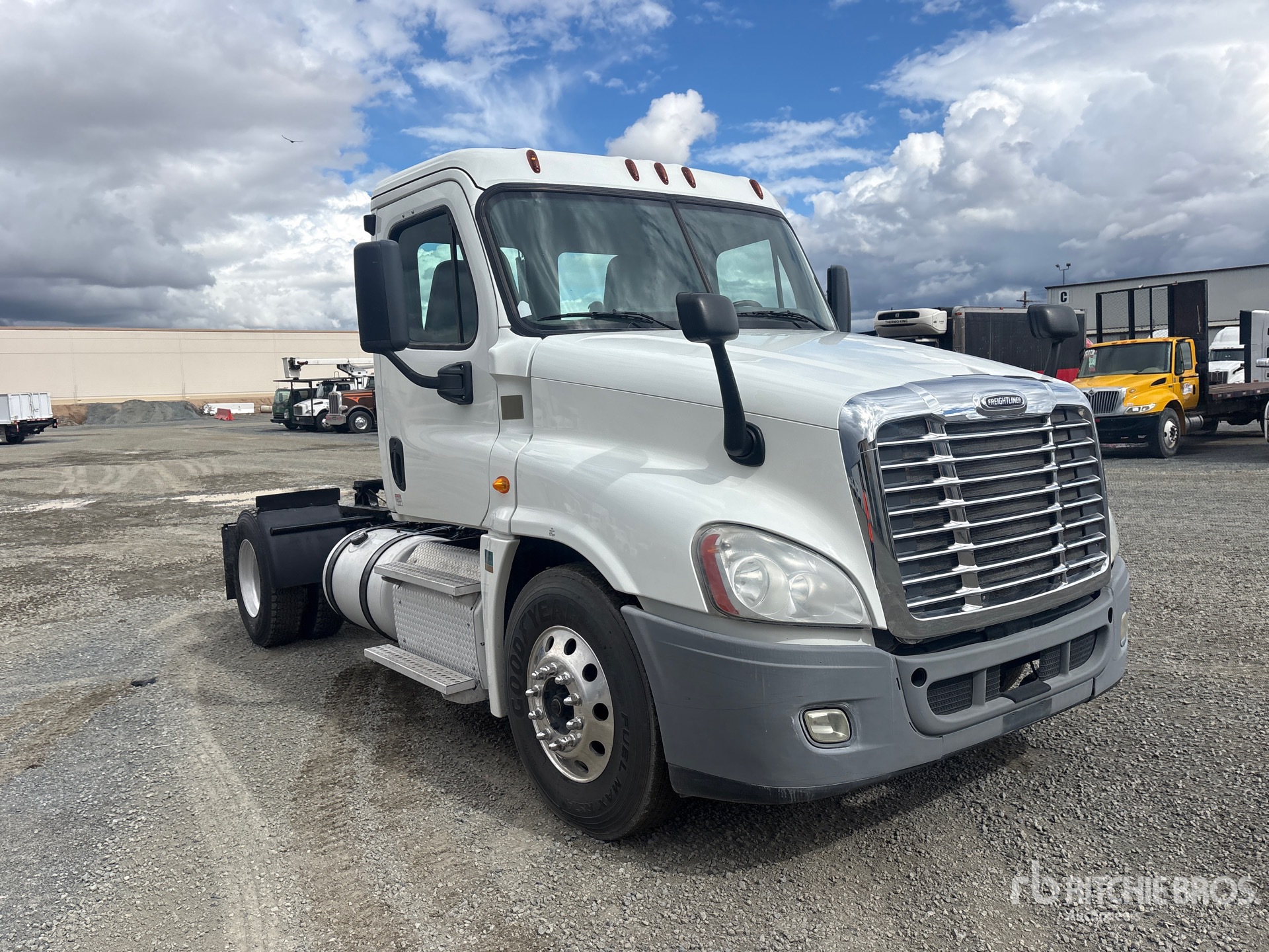 2014 Freightliner CASCADIA 125