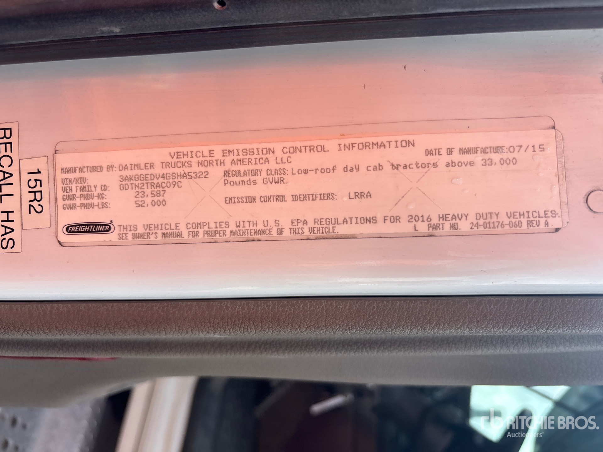 2016 Freightliner CASCADIA 125