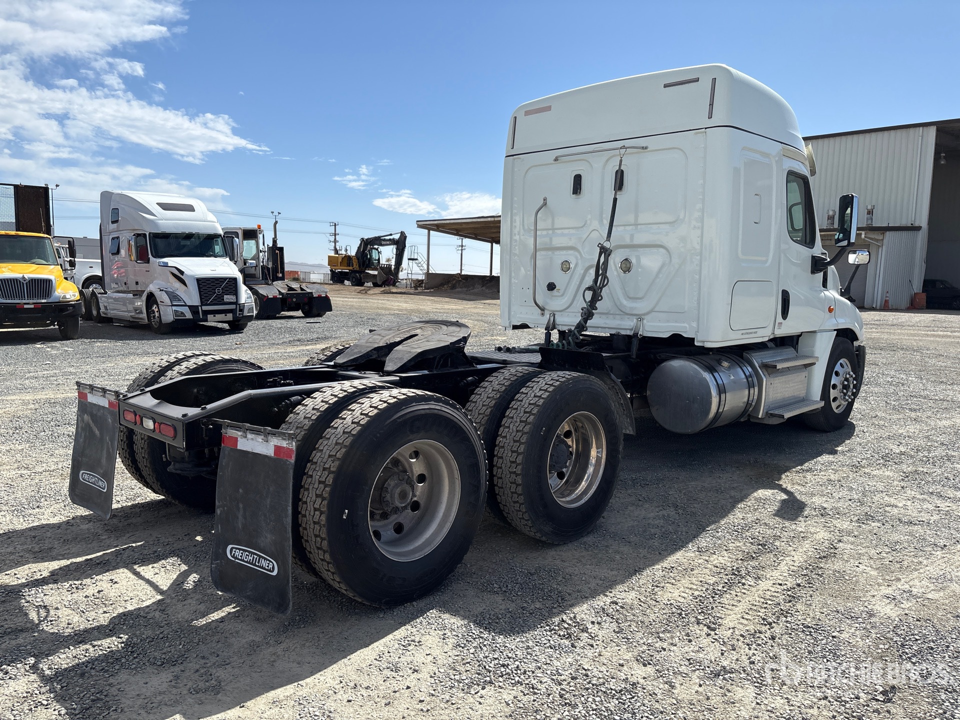 2020 Freightliner CASCADIA 125