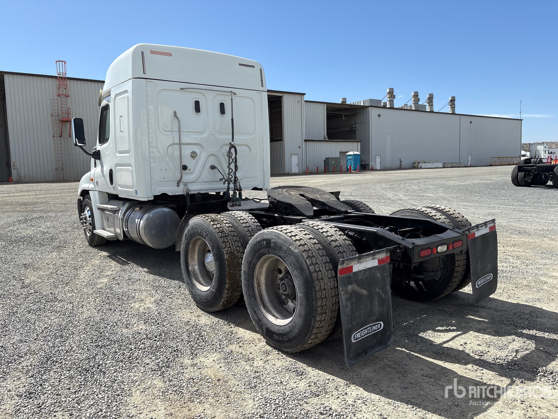 2020 Freightliner CASCADIA 125