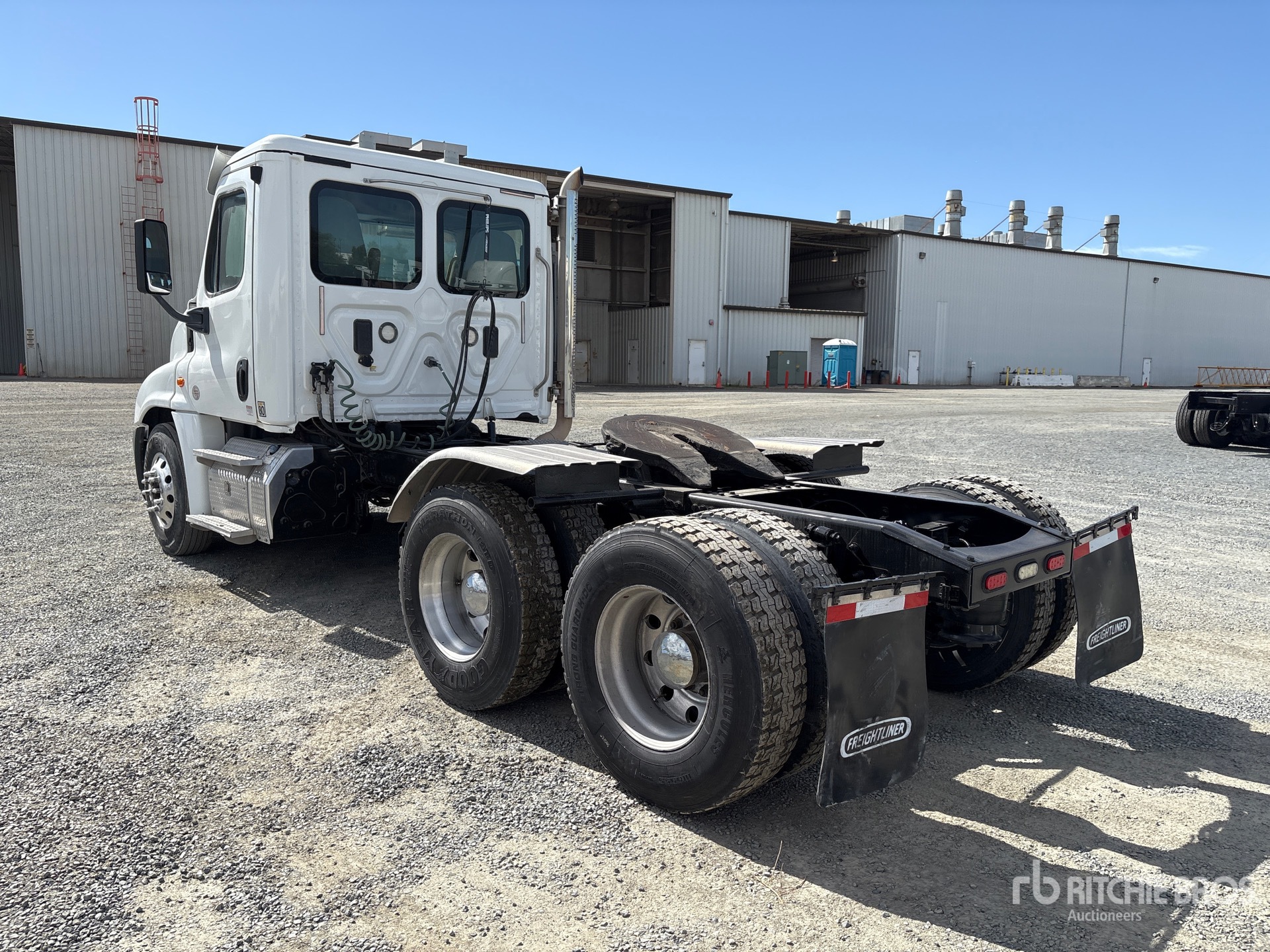 2017 Freightliner CASCADIA 125