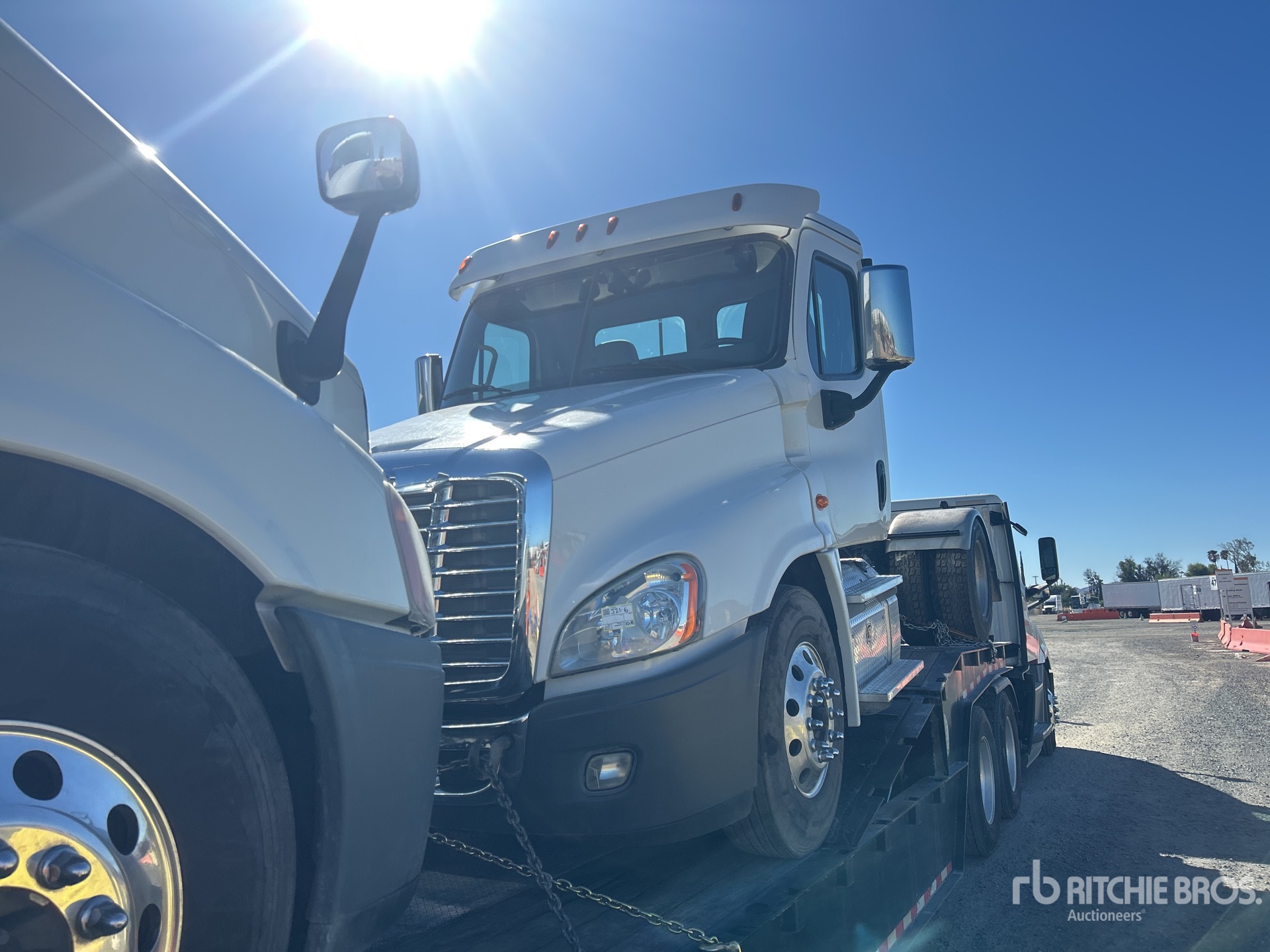 2017 Freightliner CASCADIA 125