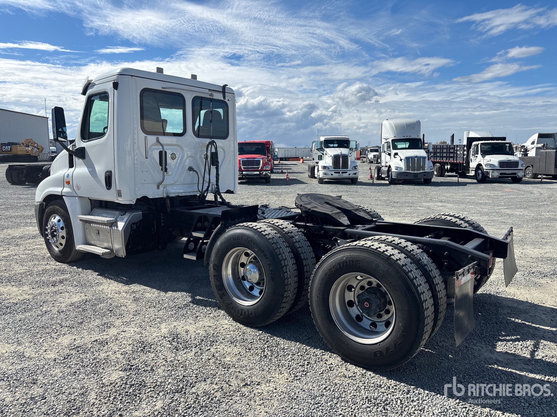 2017 Freightliner CASCADIA 125