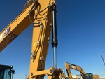 Hydraulics with Cilindros del Cucharon