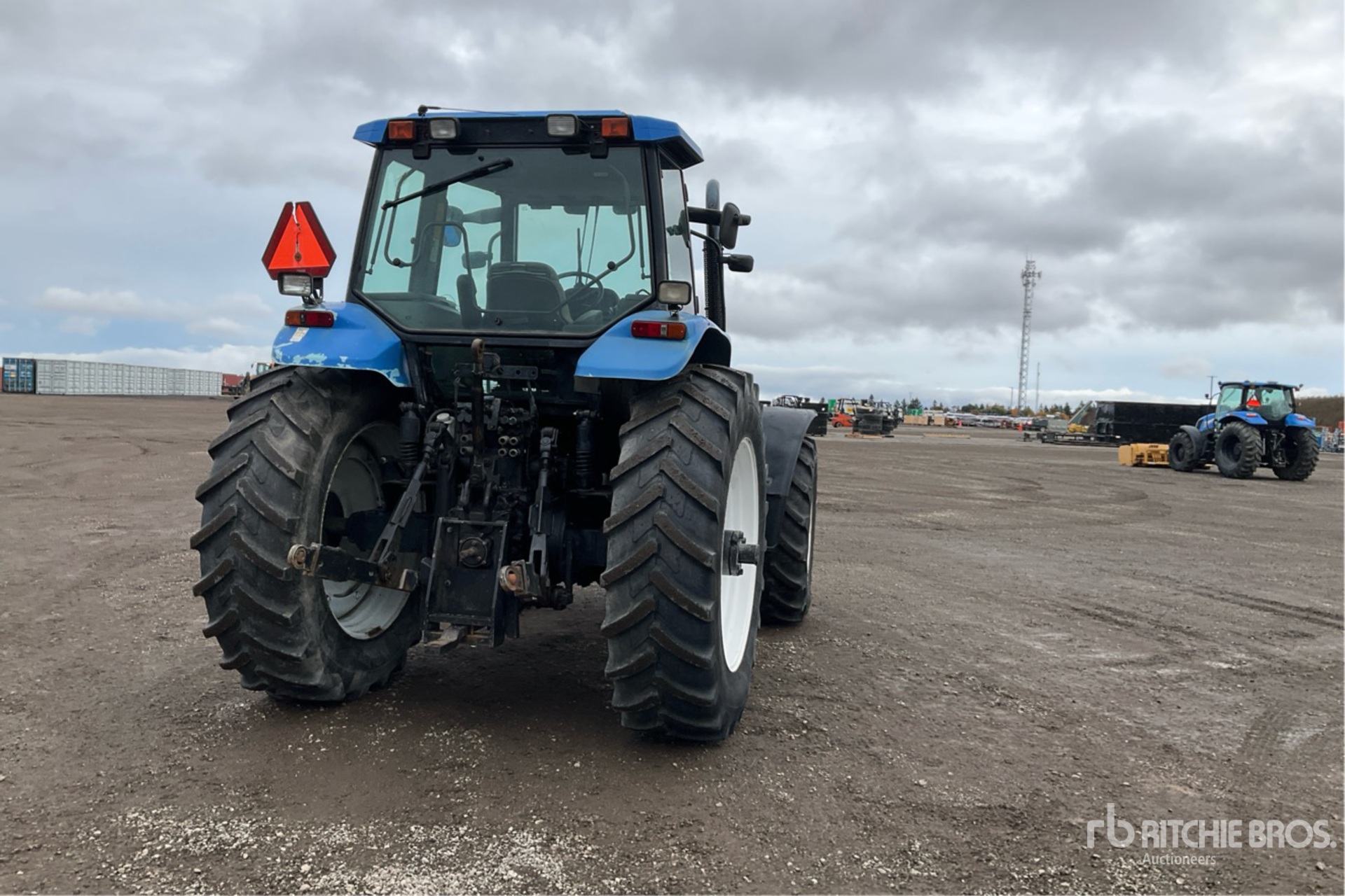 2001 New Holland TM150