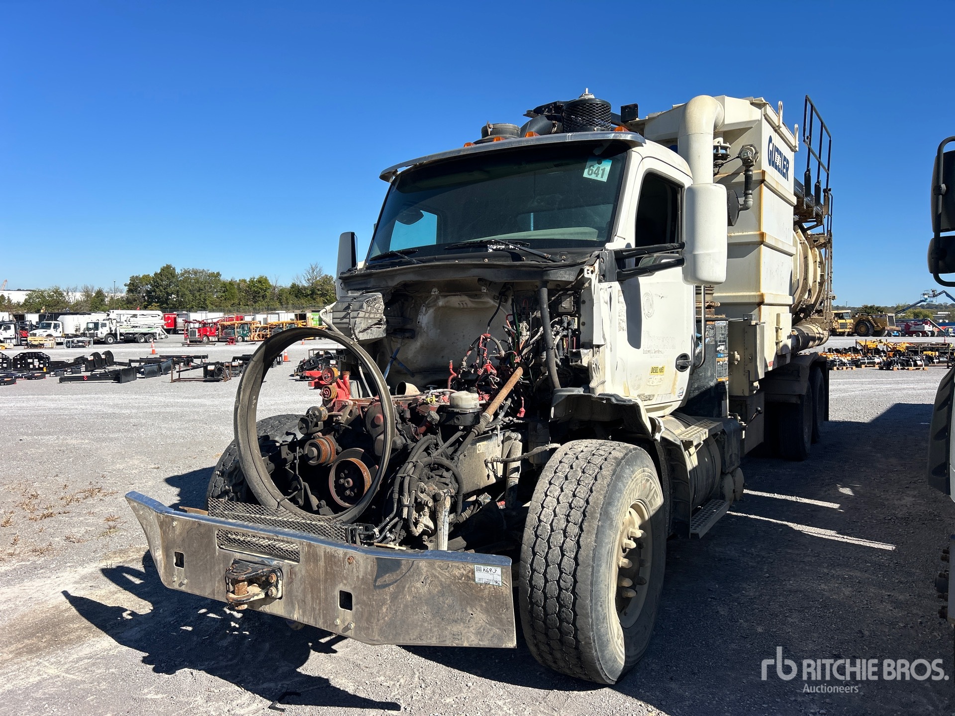2016 Kenworth T880
