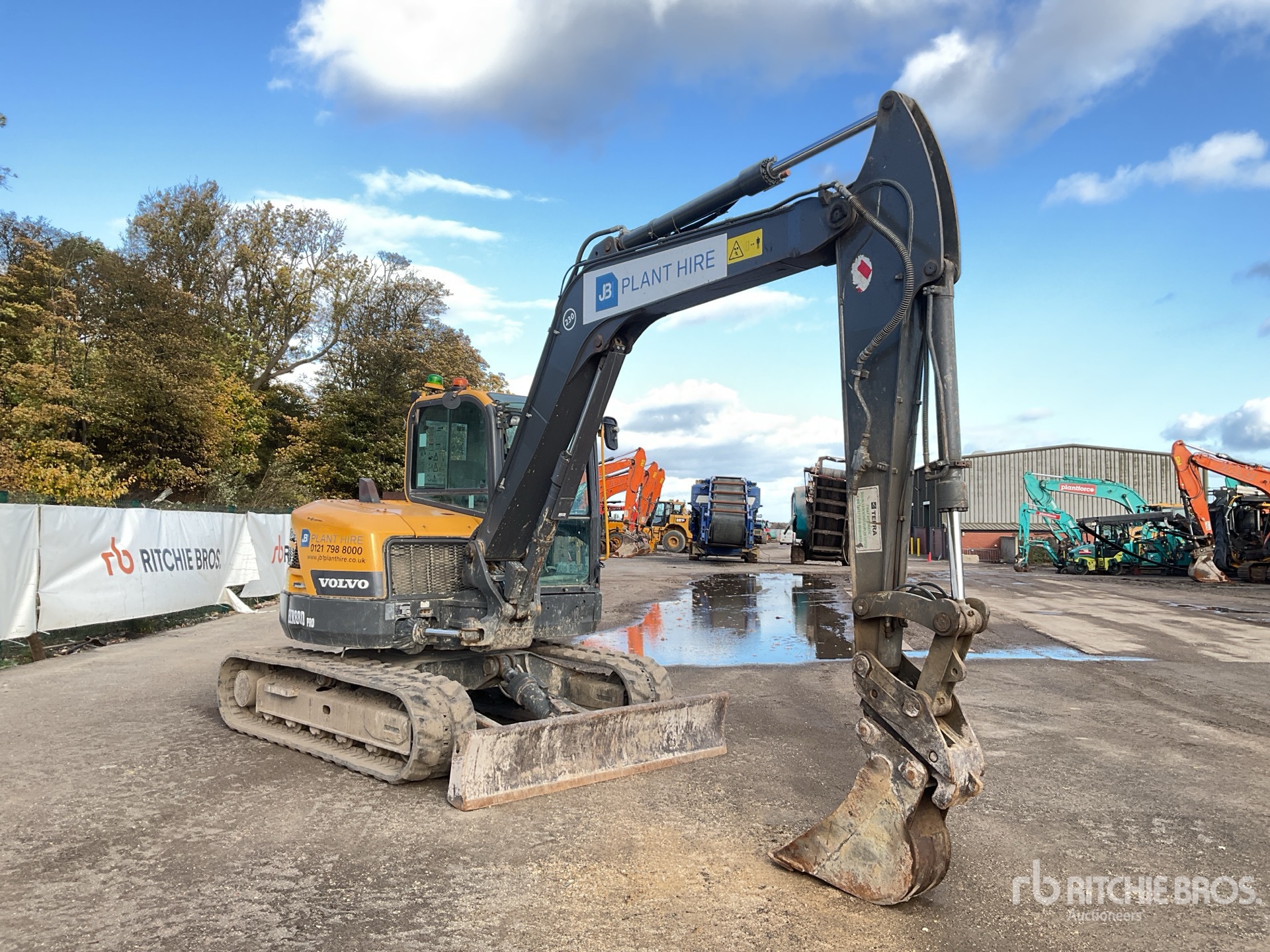 2021 Volvo ECR88D