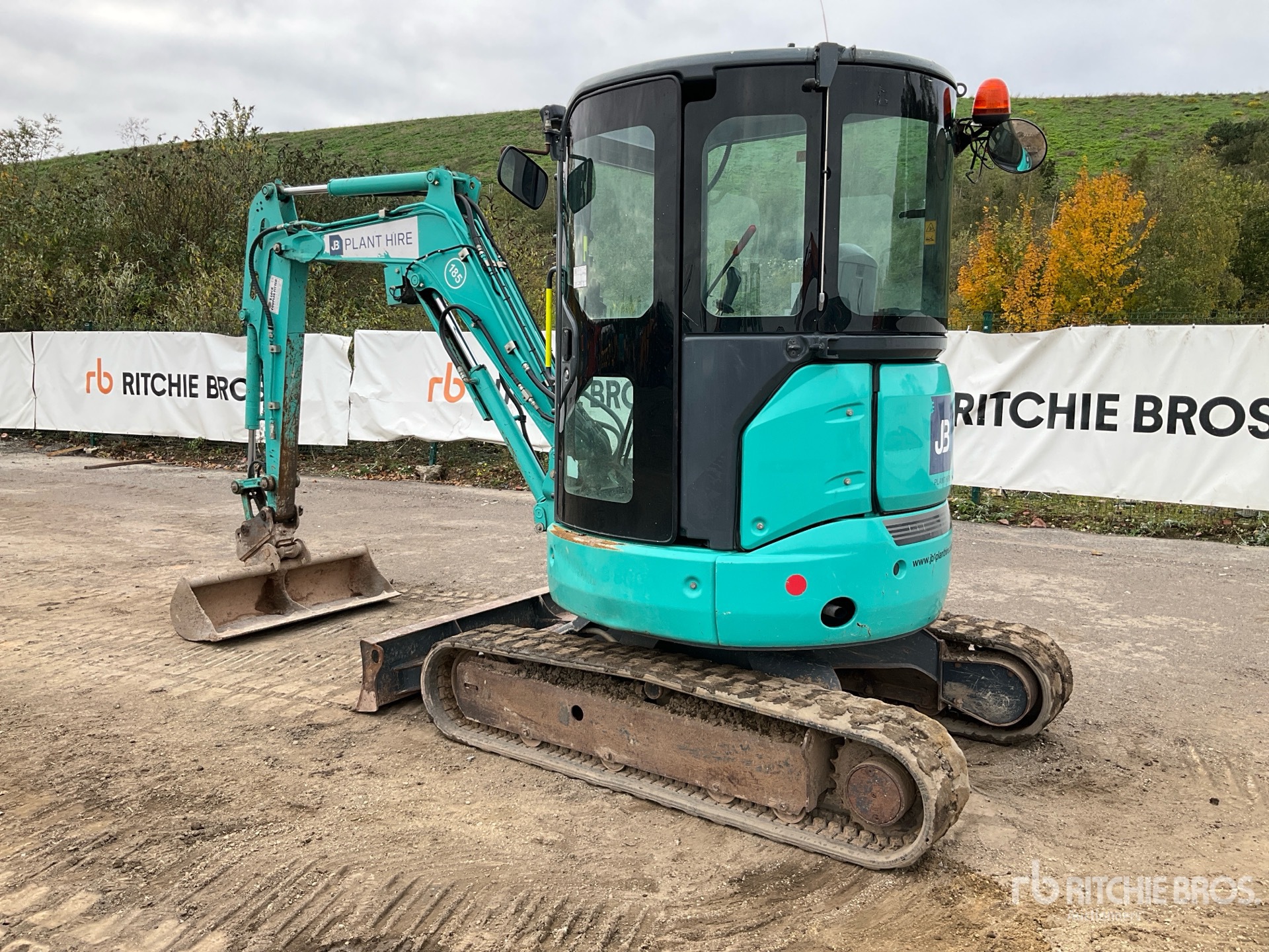 2021 Kobelco SK28SR-6E