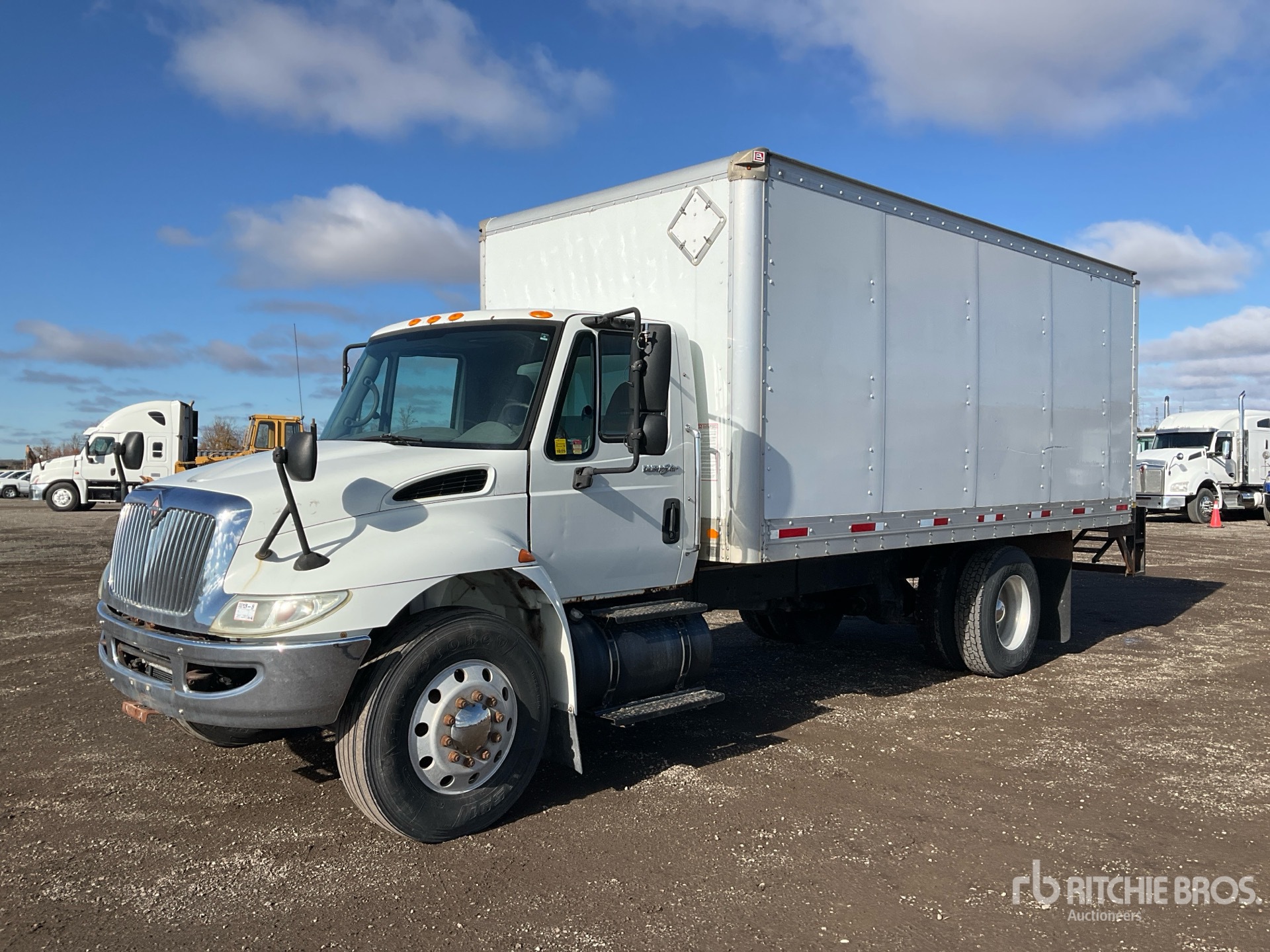 2005 International 4300