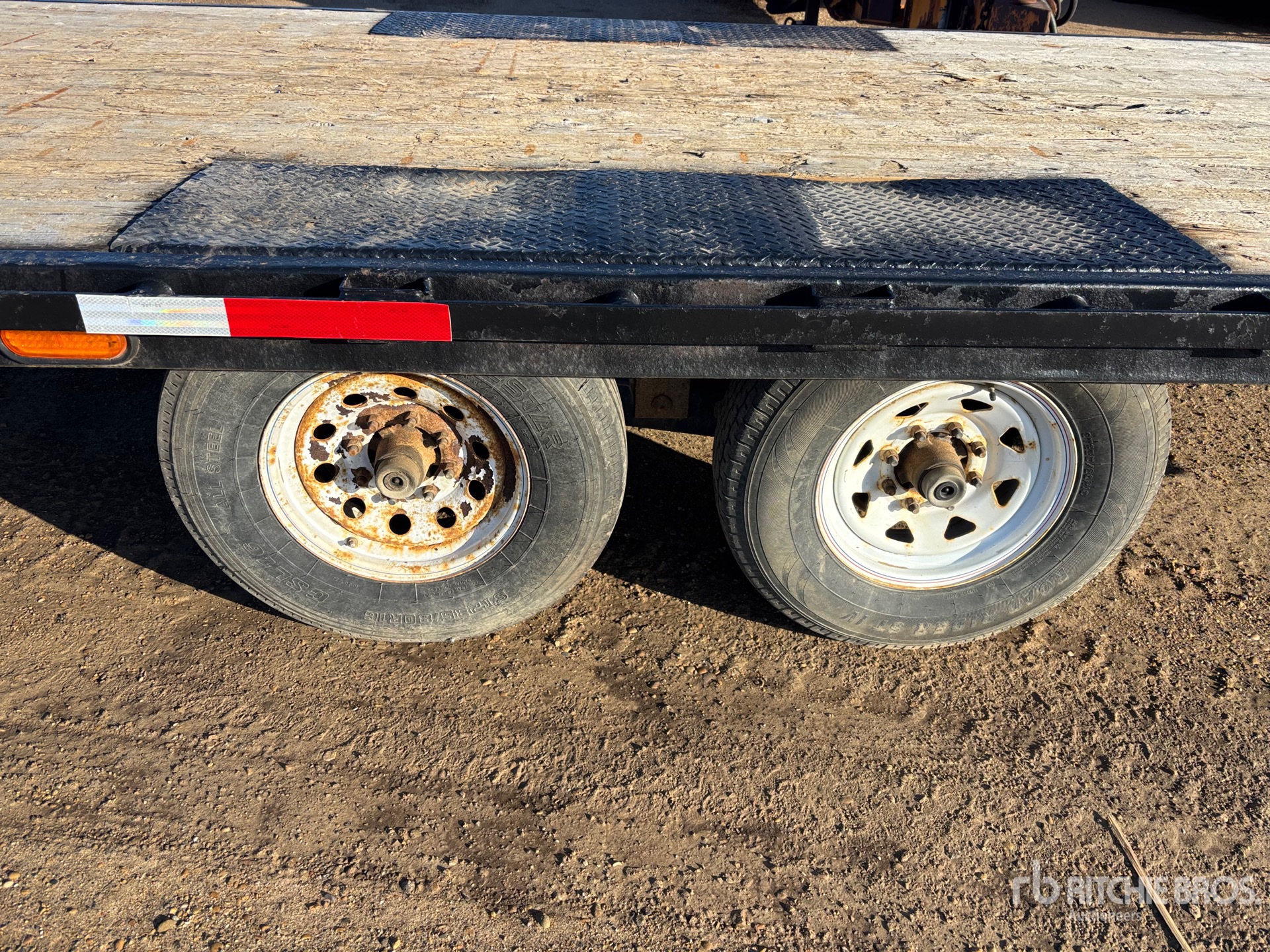 2010 Pj Trailers 20 FT T/A