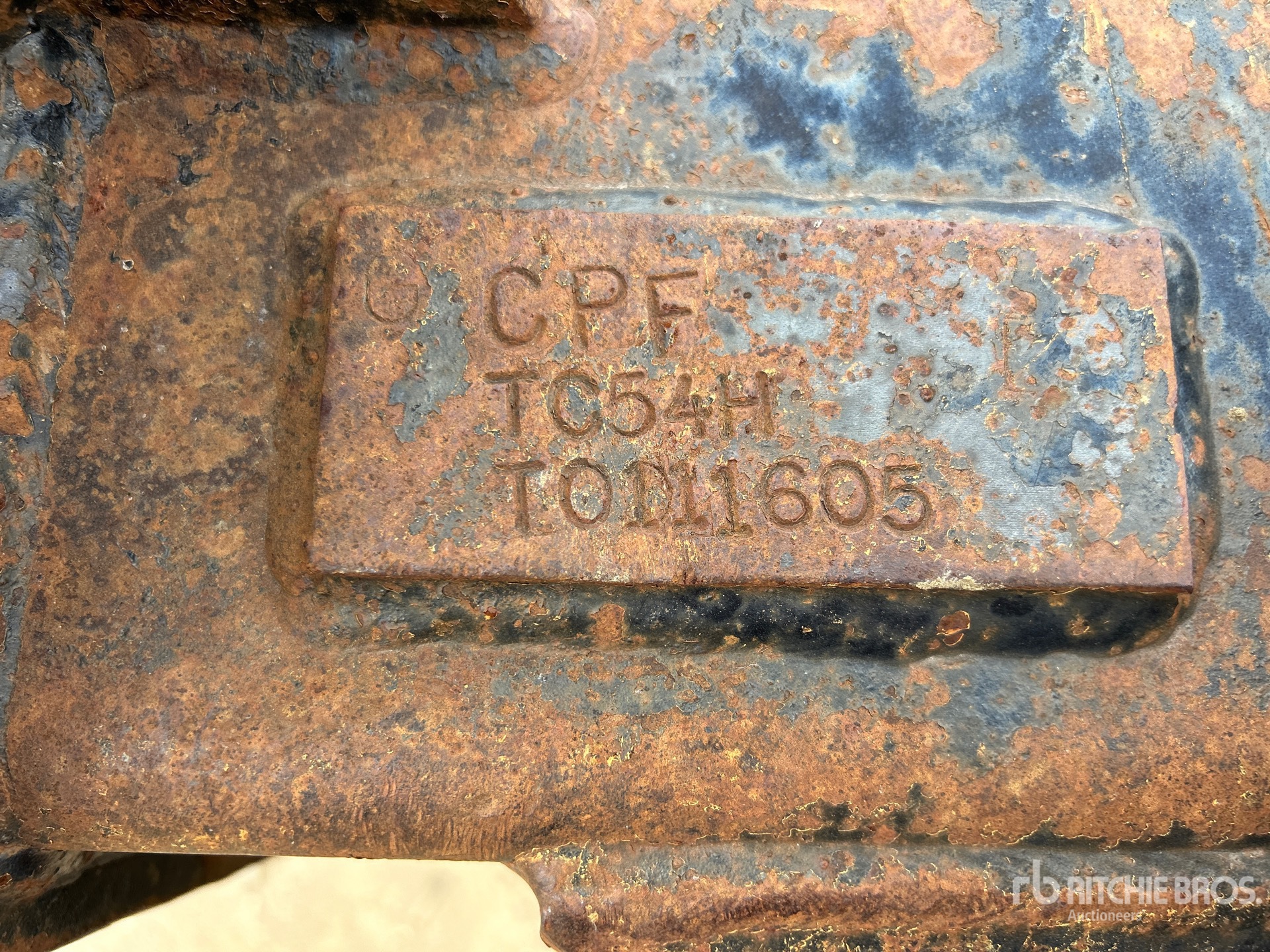 Craig 43 IN Q/C - FITS CAT 544H
