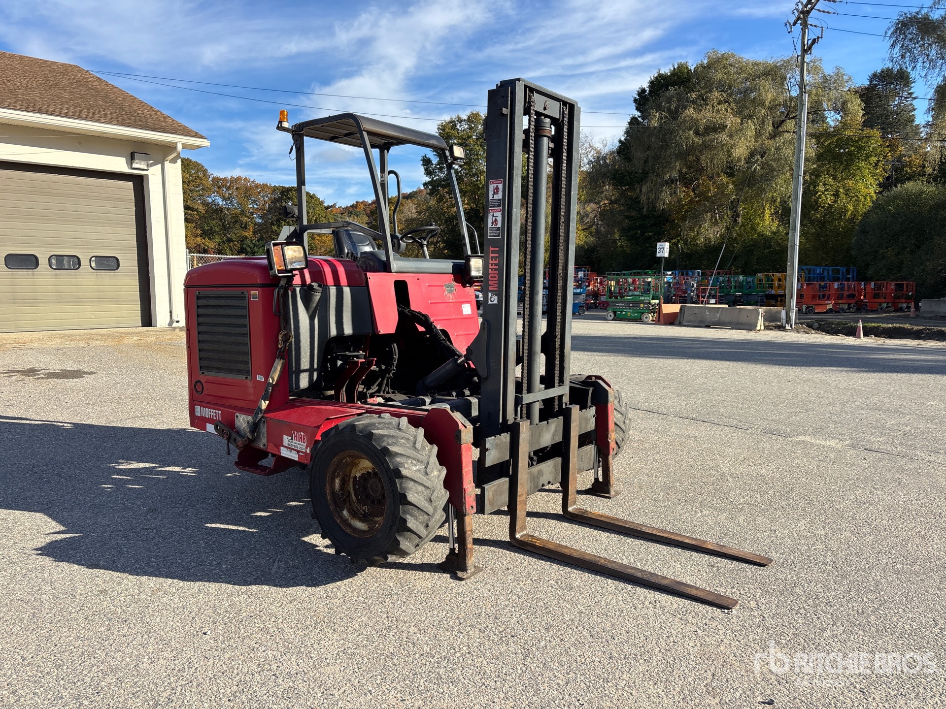 2015 Moffett M8 55.3