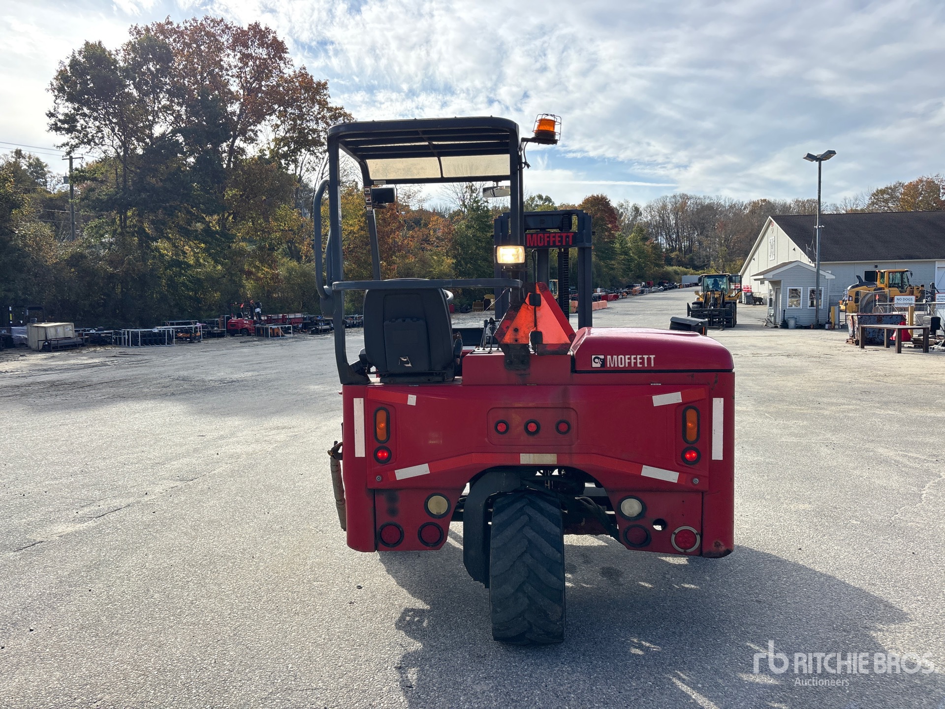 2016 Moffett M8 50.3