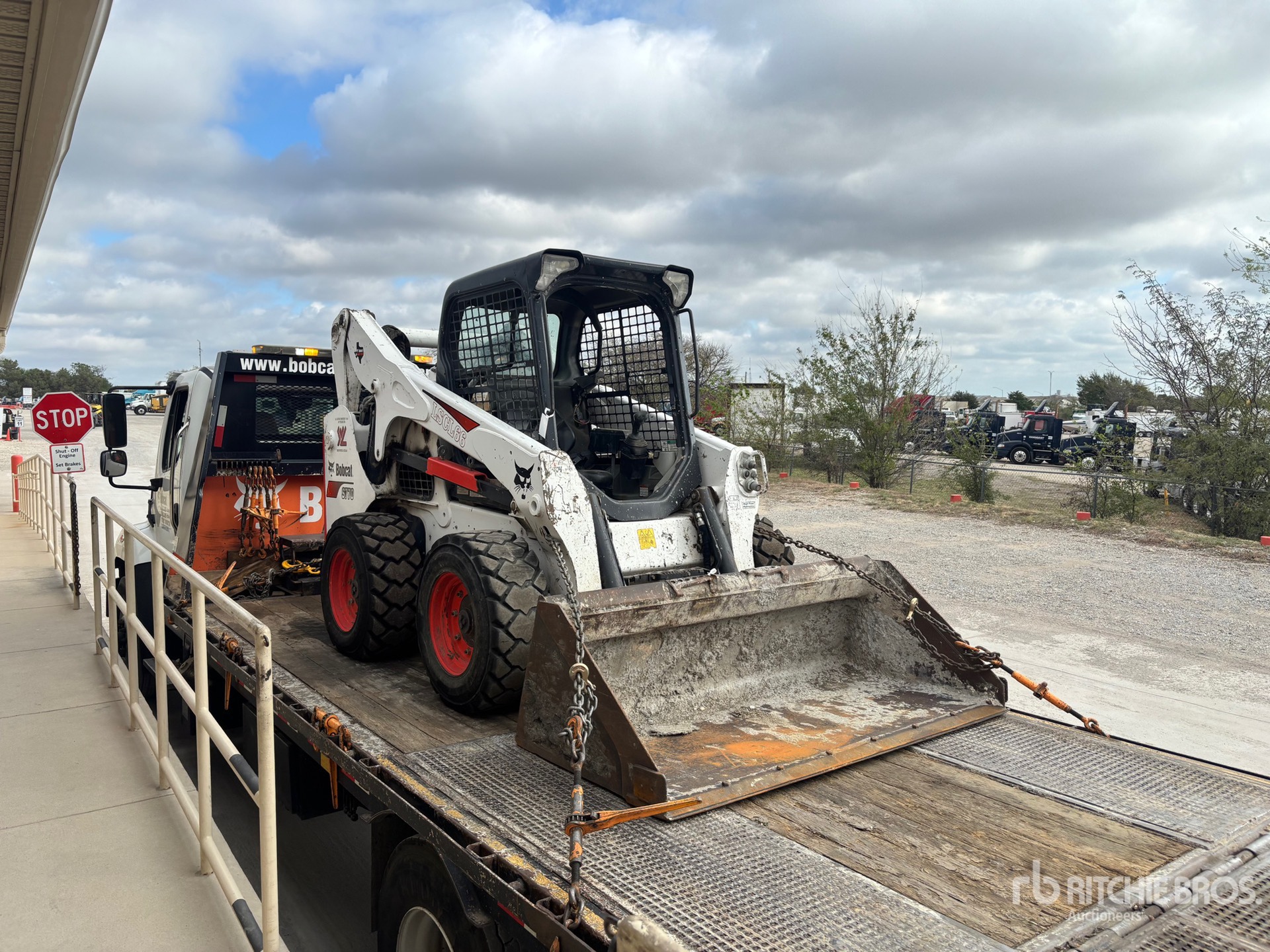 Photo of 2023 Bobcat S770