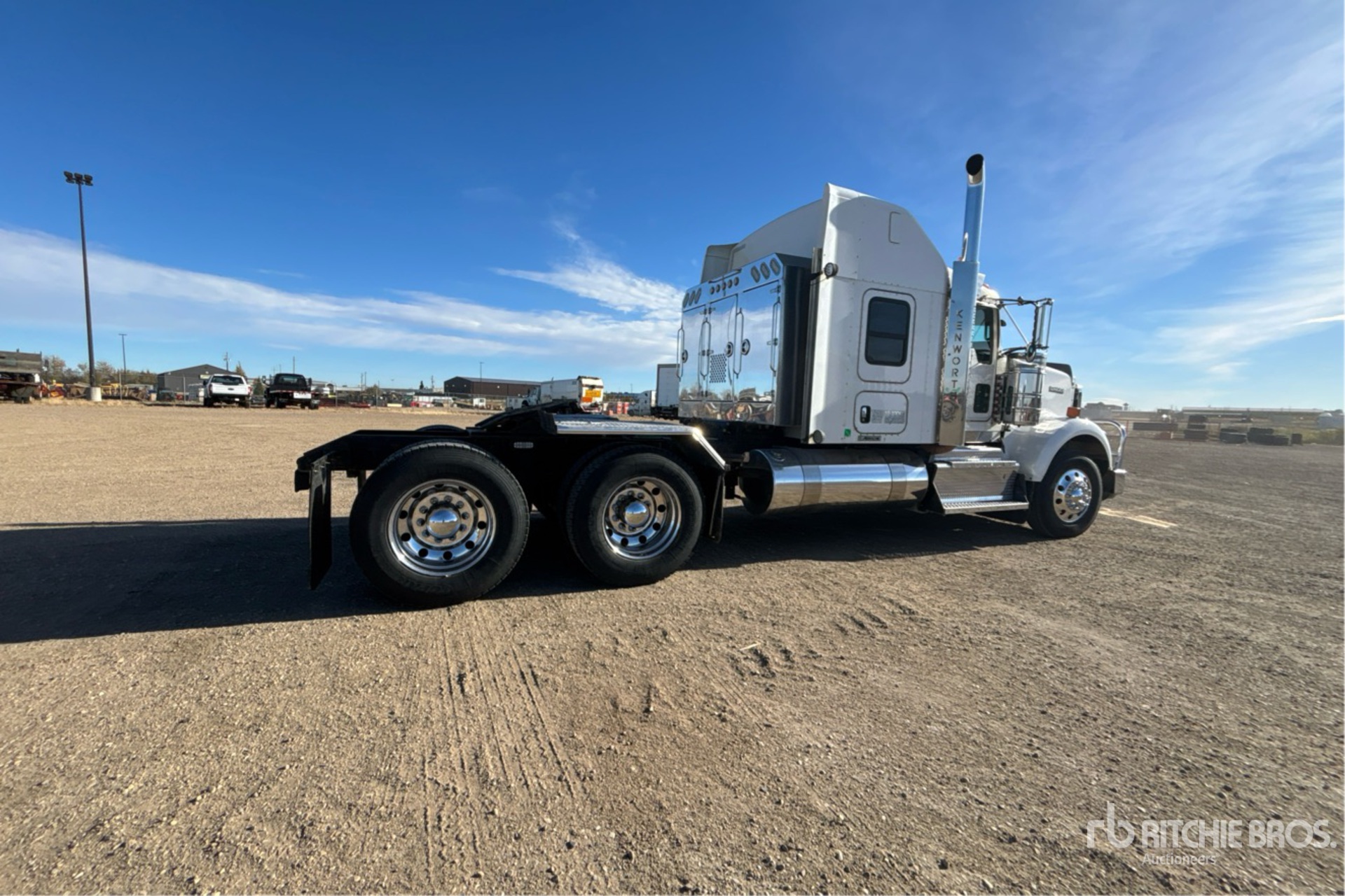2013 Kenworth W900