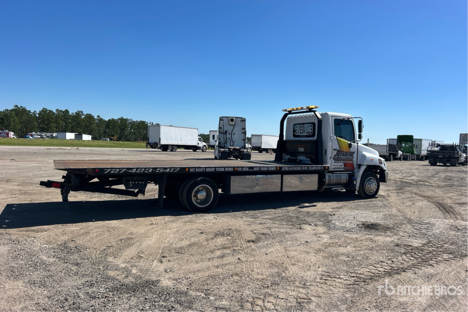 2019 Hino 258