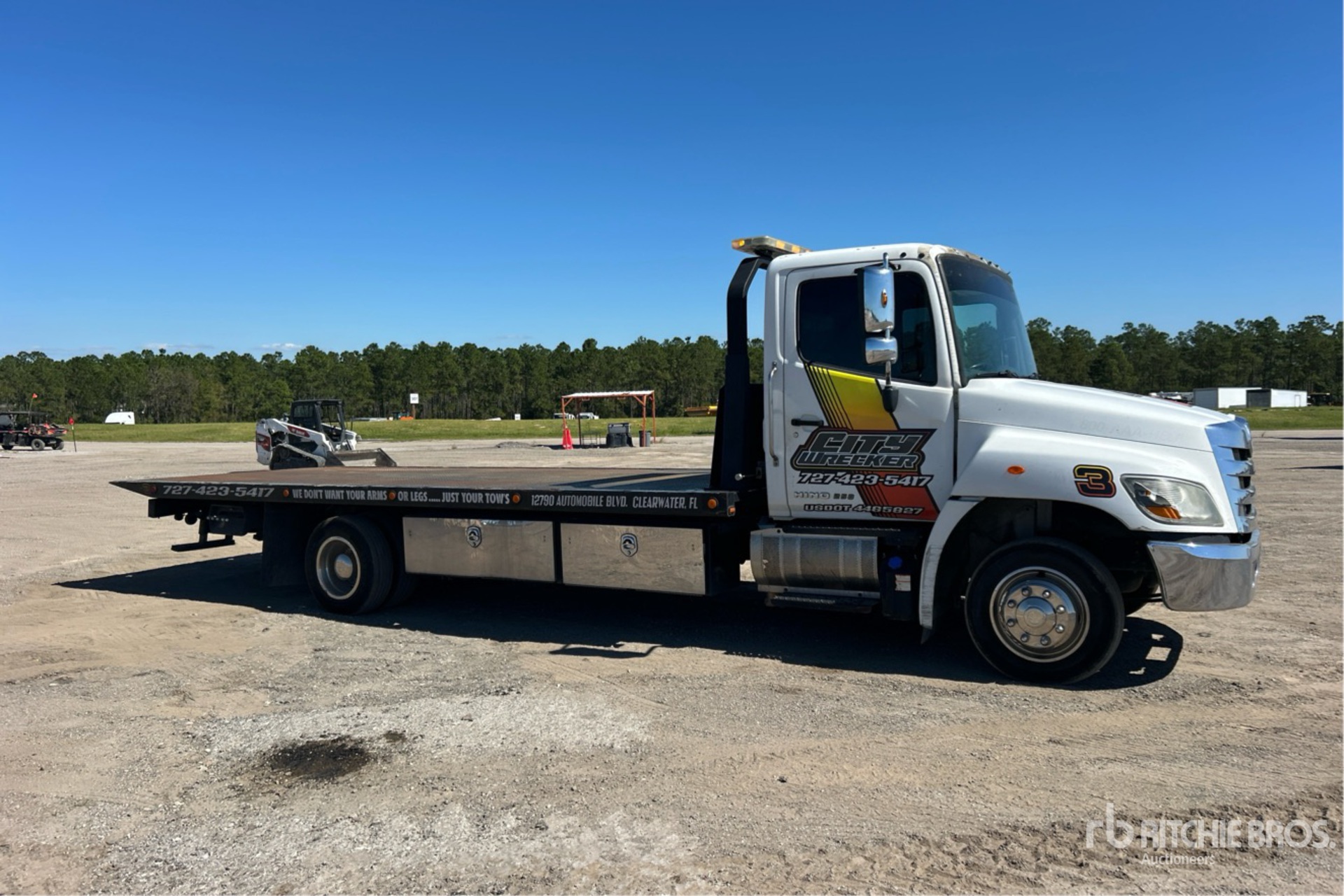 2019 Hino 258