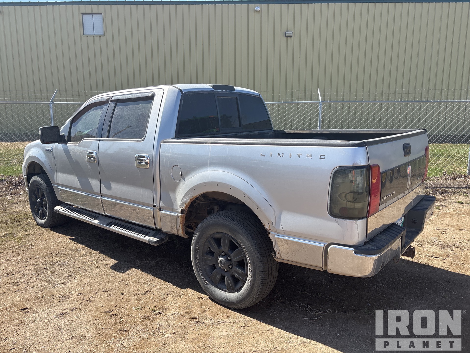 2006 Lincoln MARK LT