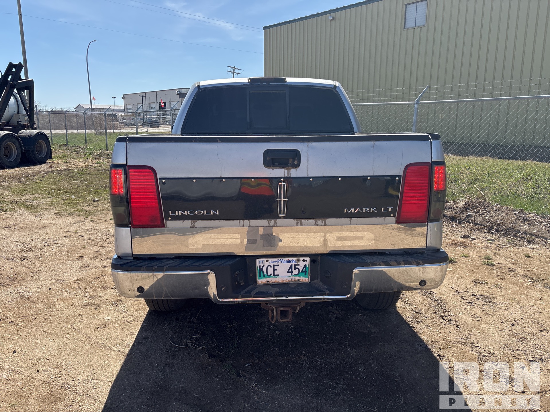 2006 Lincoln MARK LT