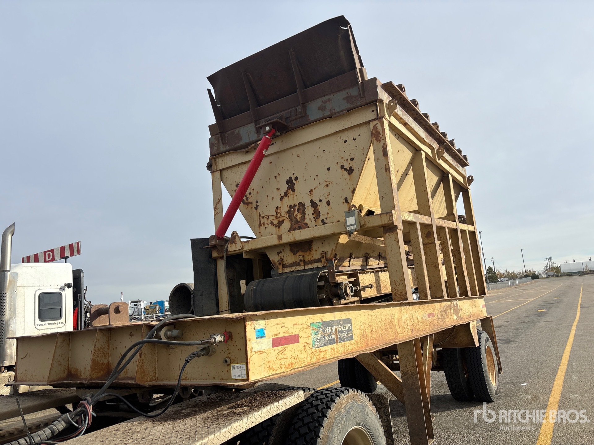2000 Fabform 8 FT X 14 FT