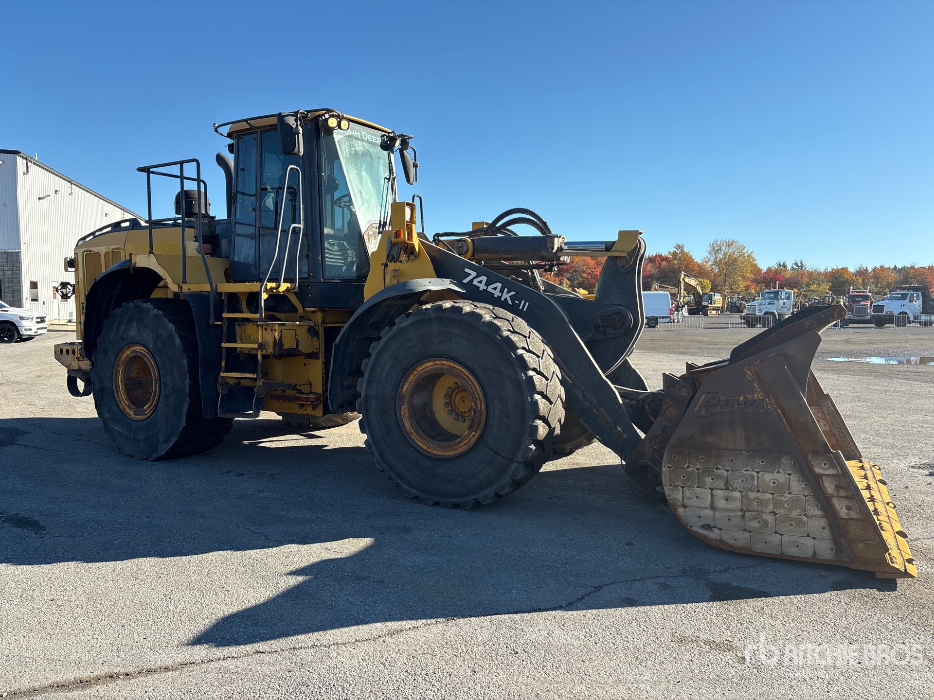 2015 John Deere 744K
