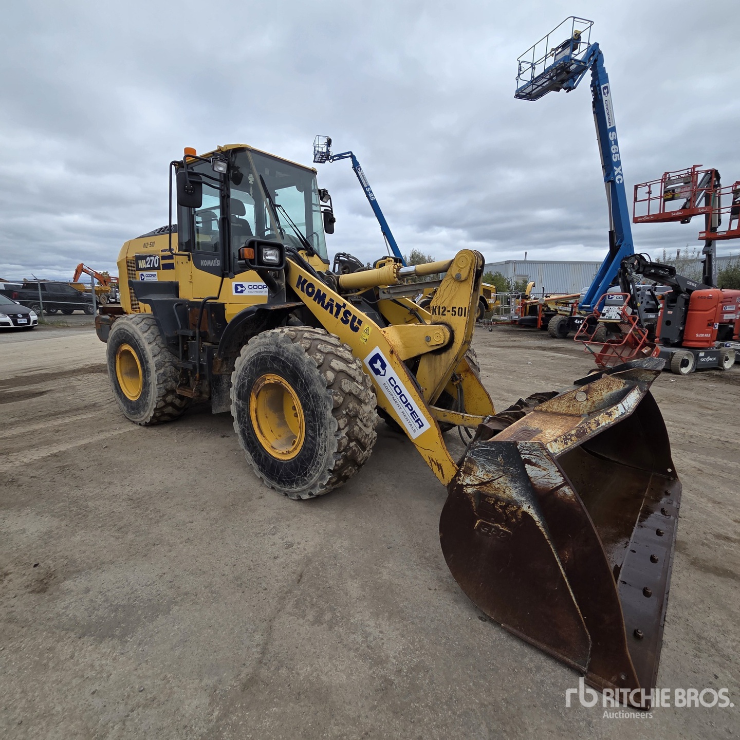 2018 Komatsu WA270-8