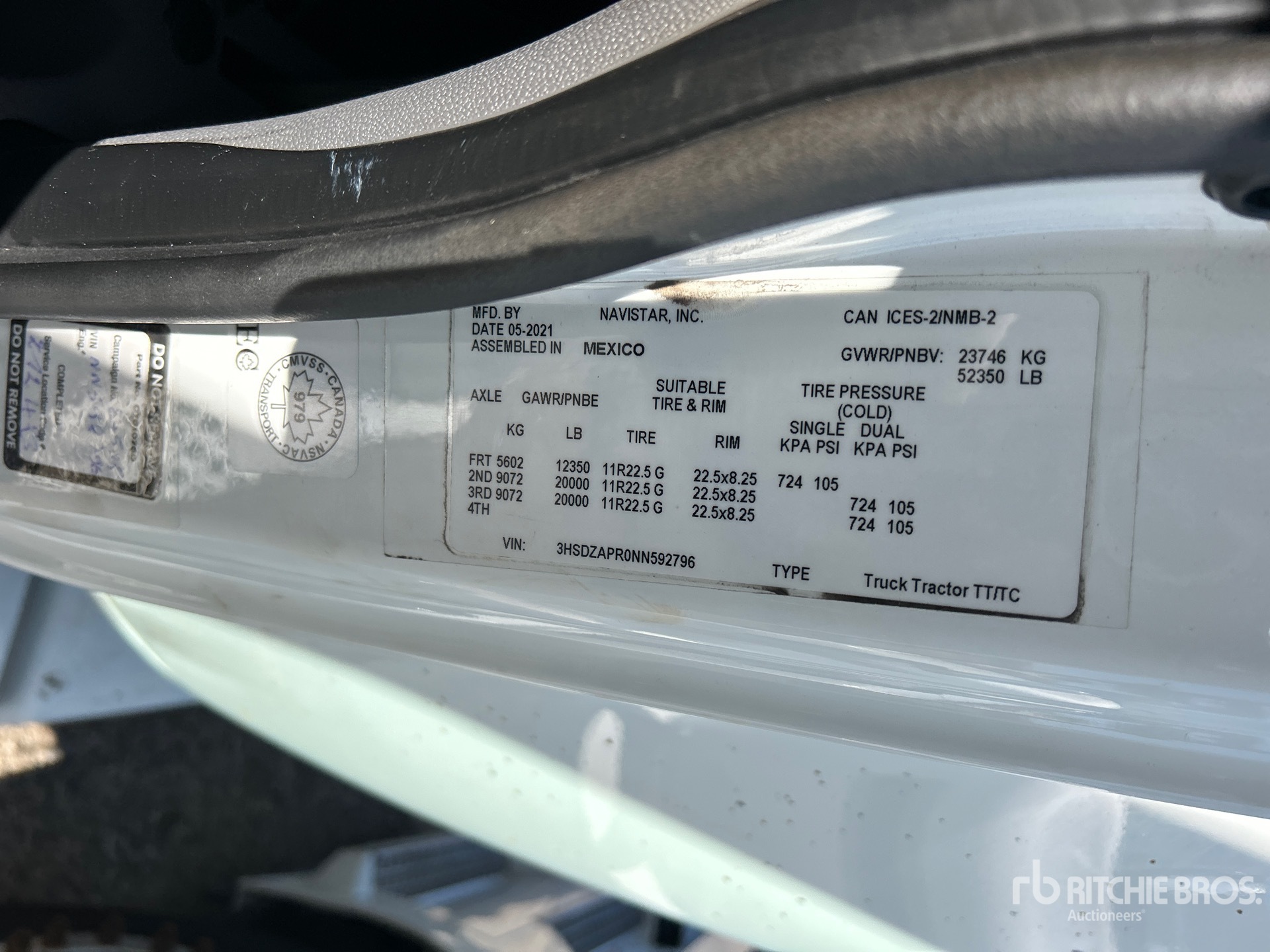 2022 International LT625