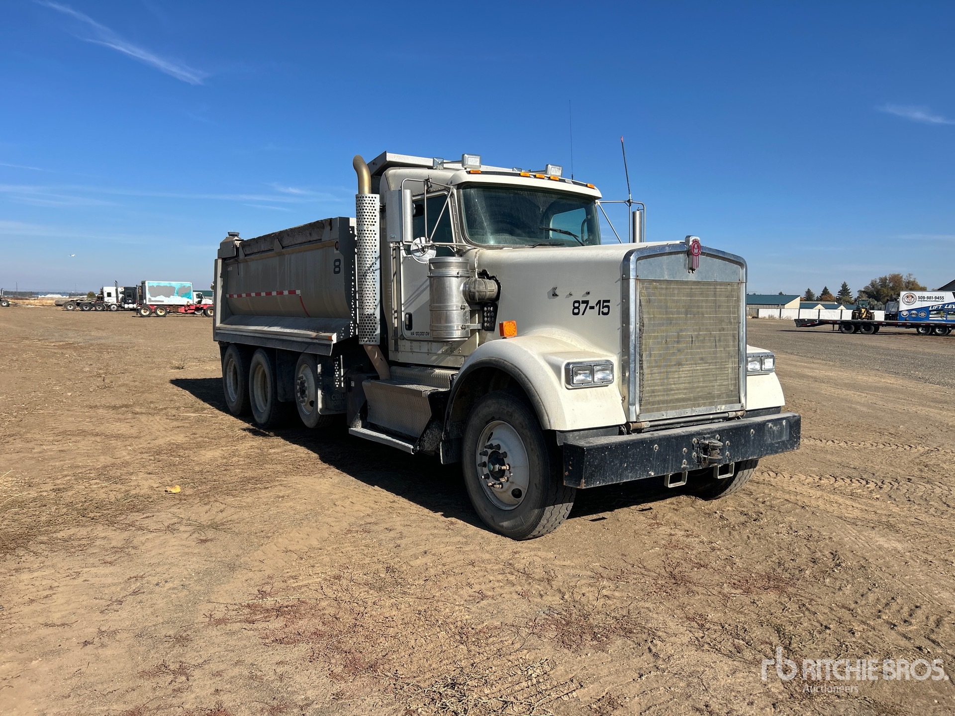 2015 Kenworth W900