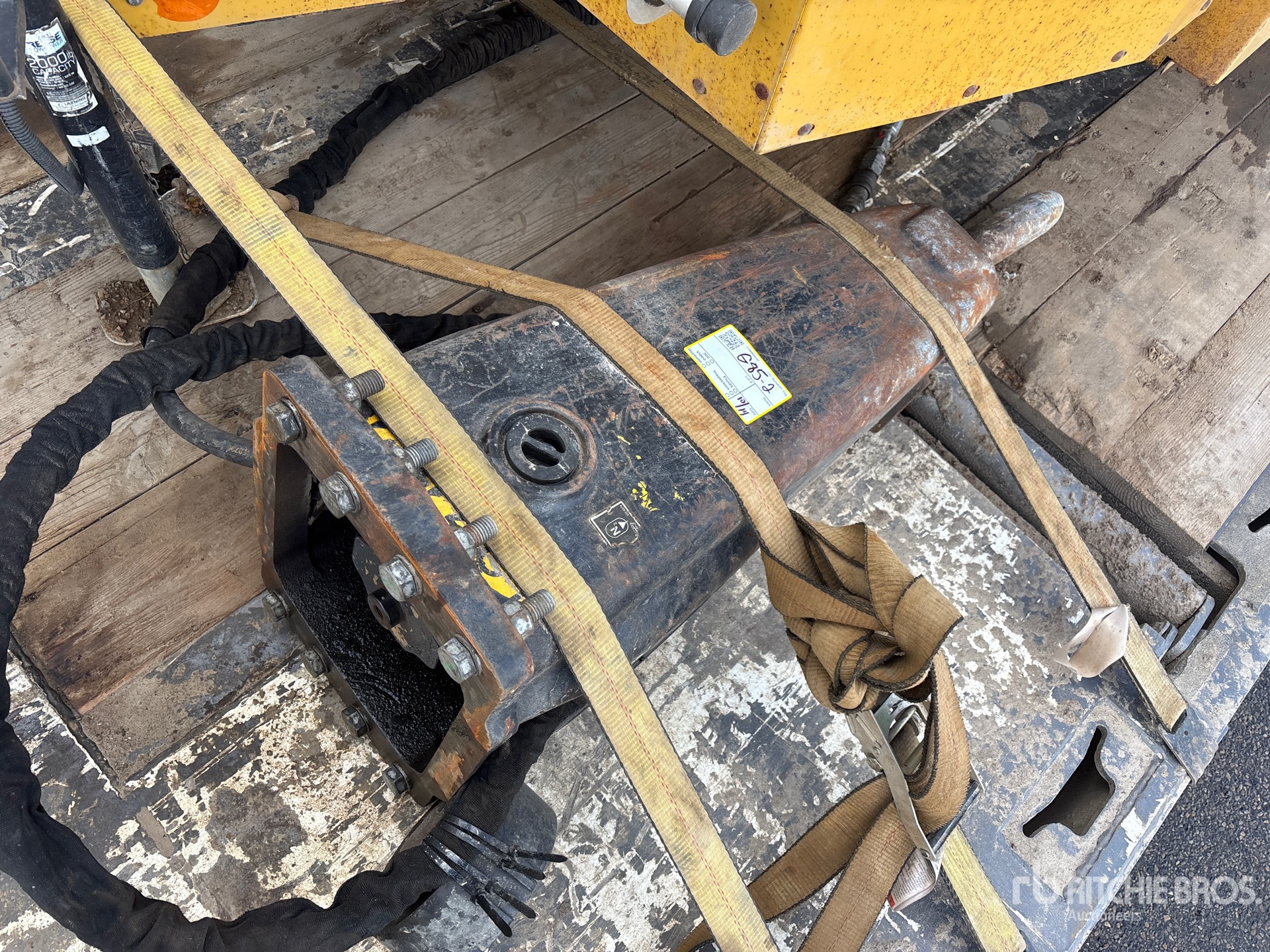 Photo of Caterpillar H65