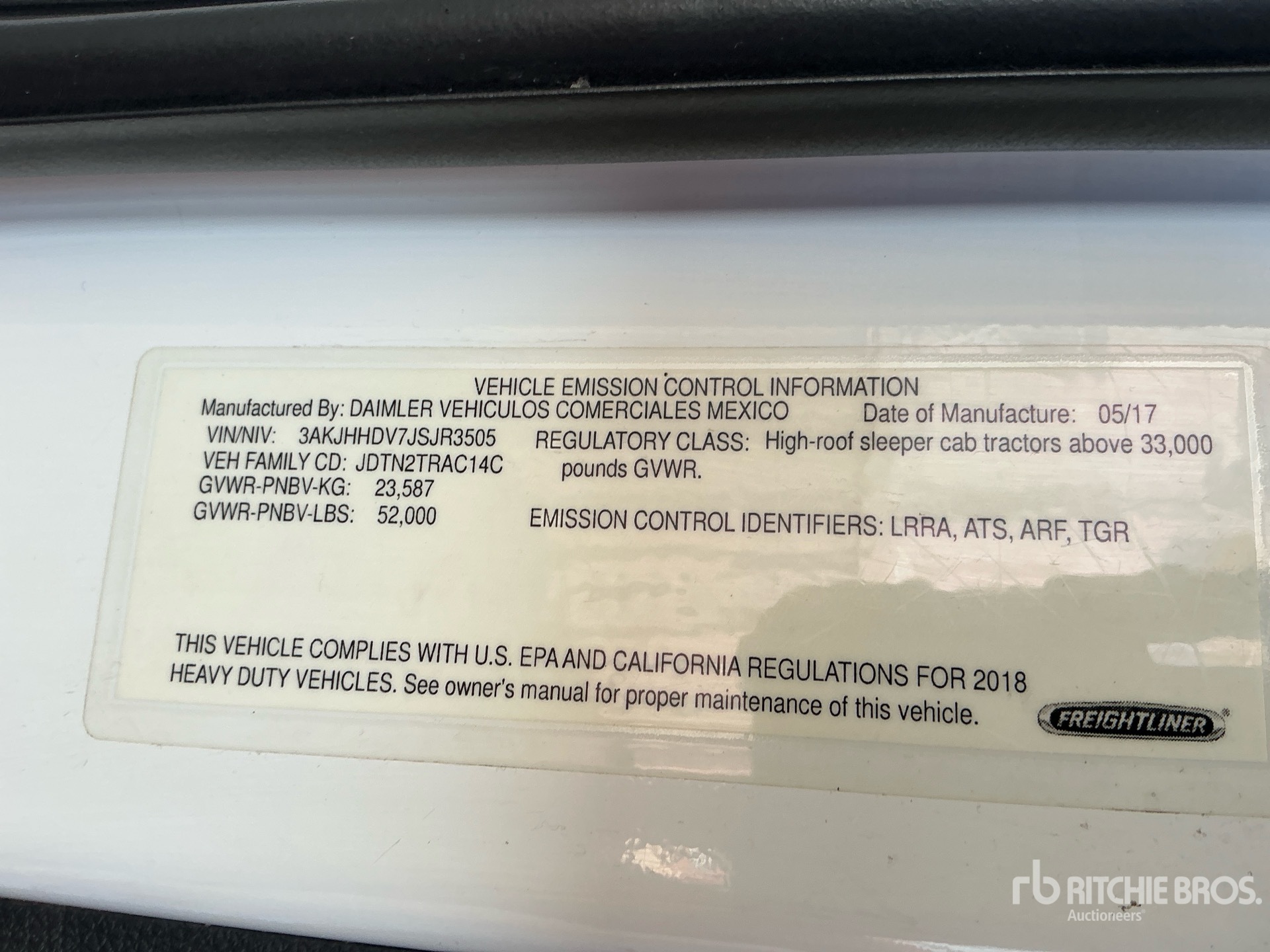 2018 Freightliner CASCADIA 126