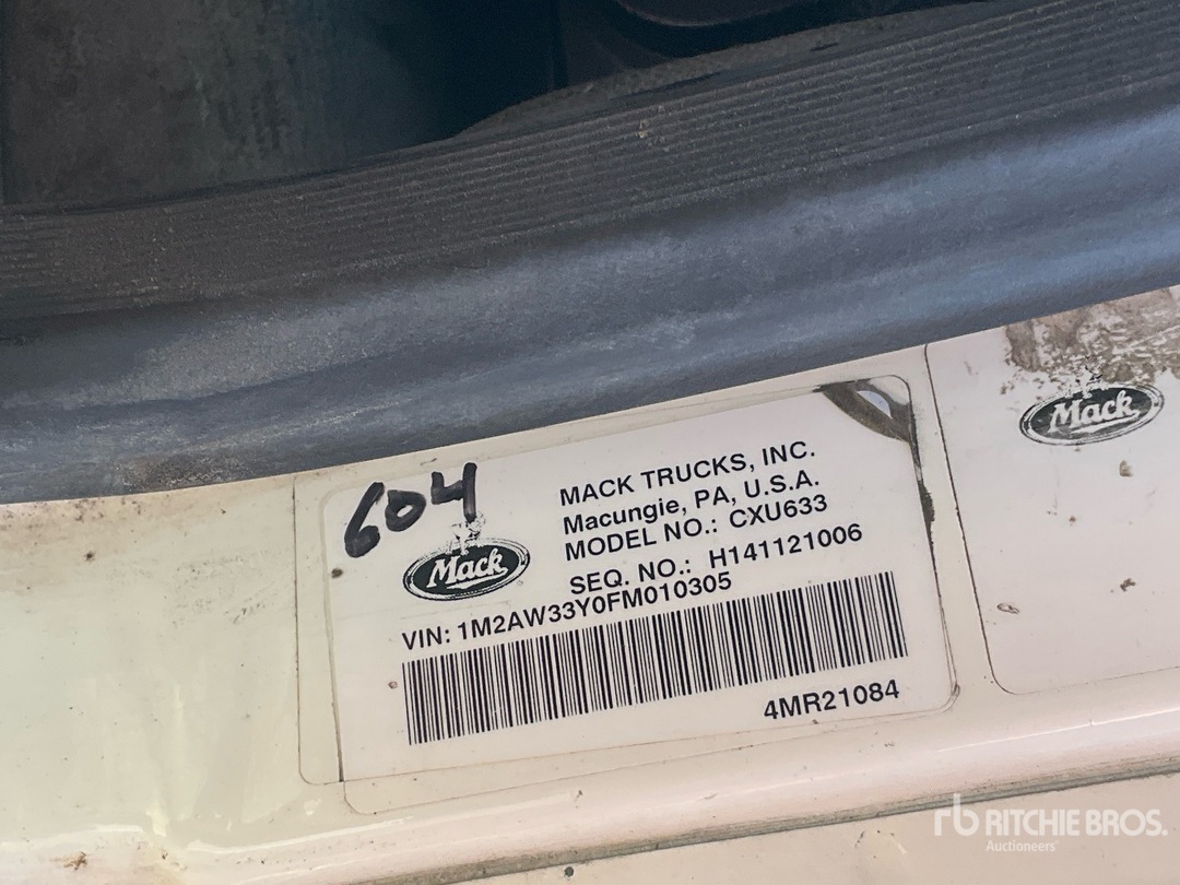 2015 Mack CXU600