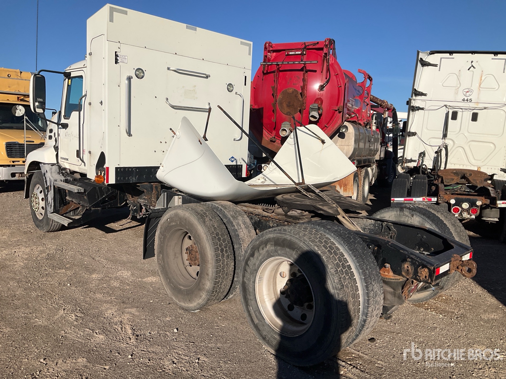 2015 Mack CXU600
