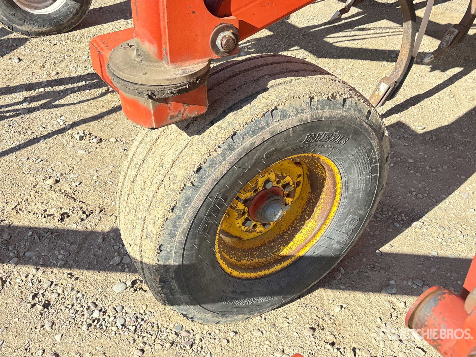 Bourgault 9400