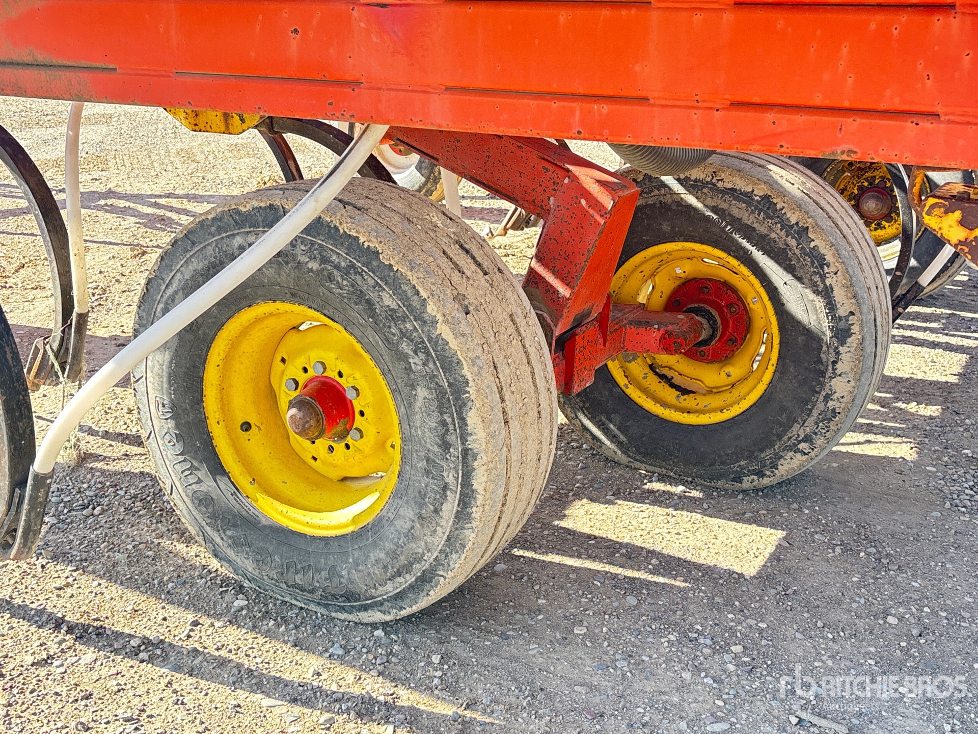 Bourgault 9400