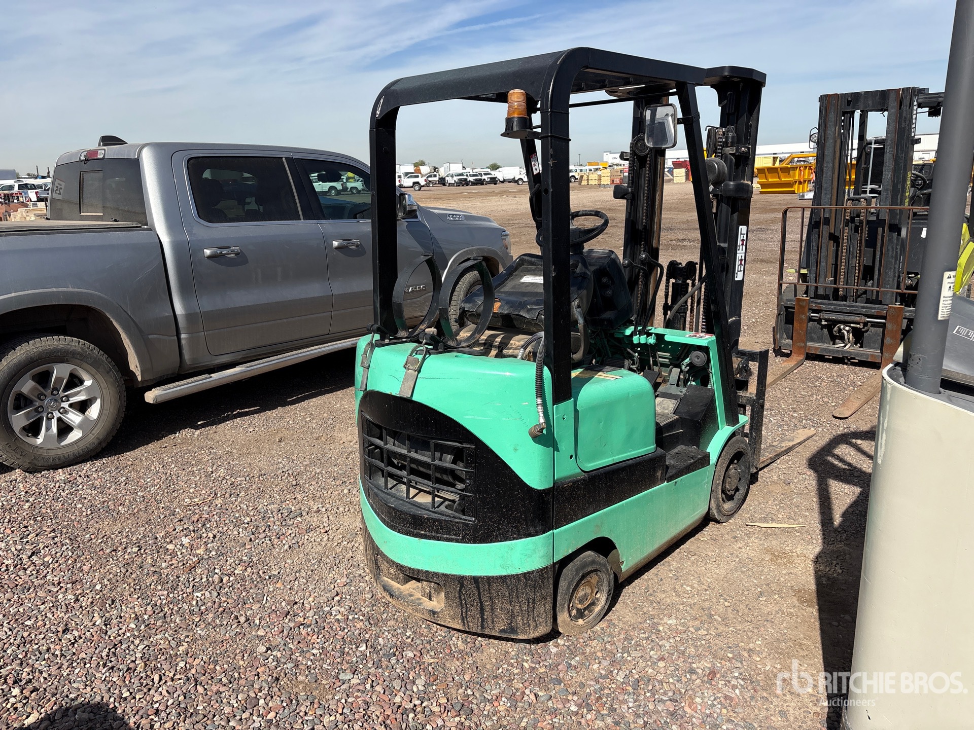 2002 Mitsubishi FGC15K
