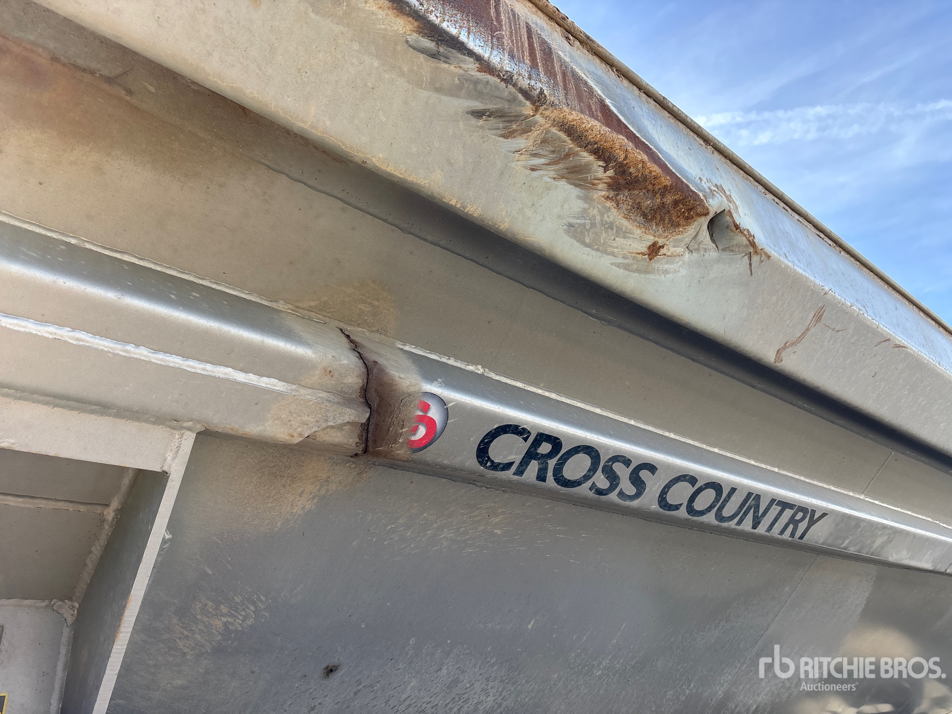 2020 Cross Country 38 FT QUAD/A
