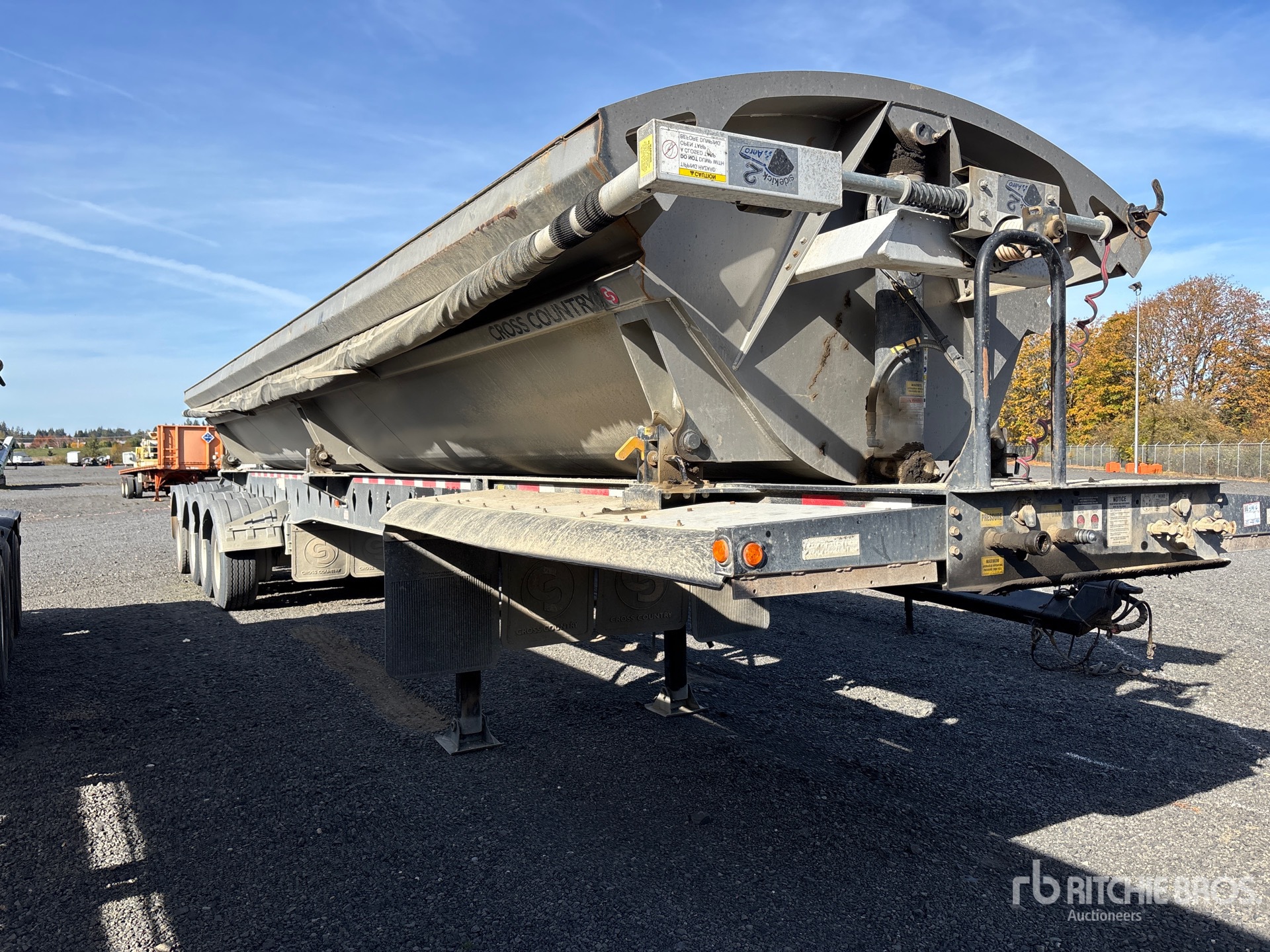 2018 Cross Country 38 FT QUAD/A