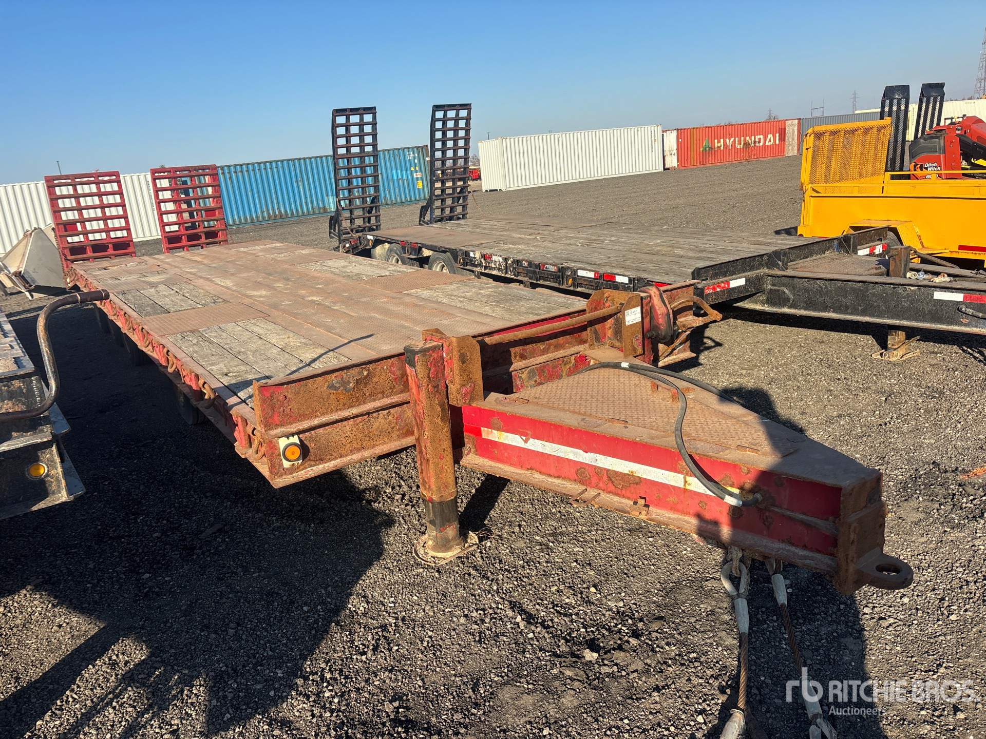 2011 J C Trailers 32 FT QUAD/A